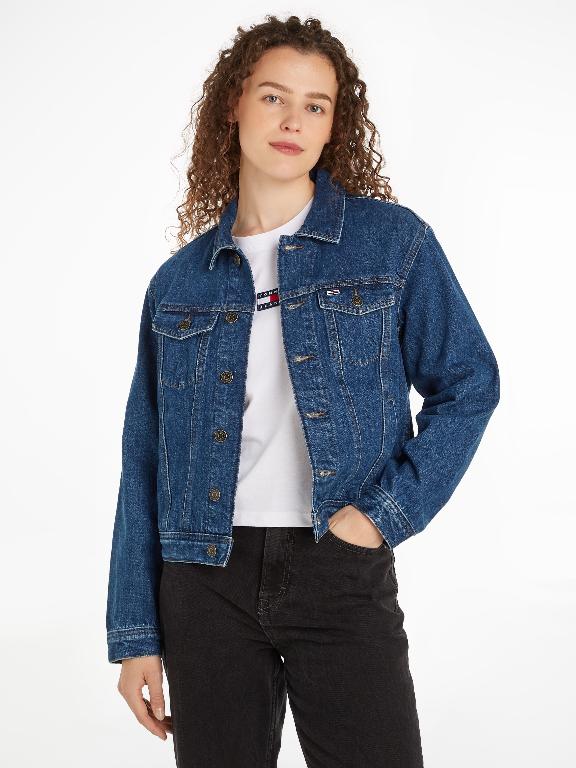 Tommy Jeans Jeansjacke "MOM CLS JACKET BH0056", mit Tommy Jeans Flagge günstig online kaufen