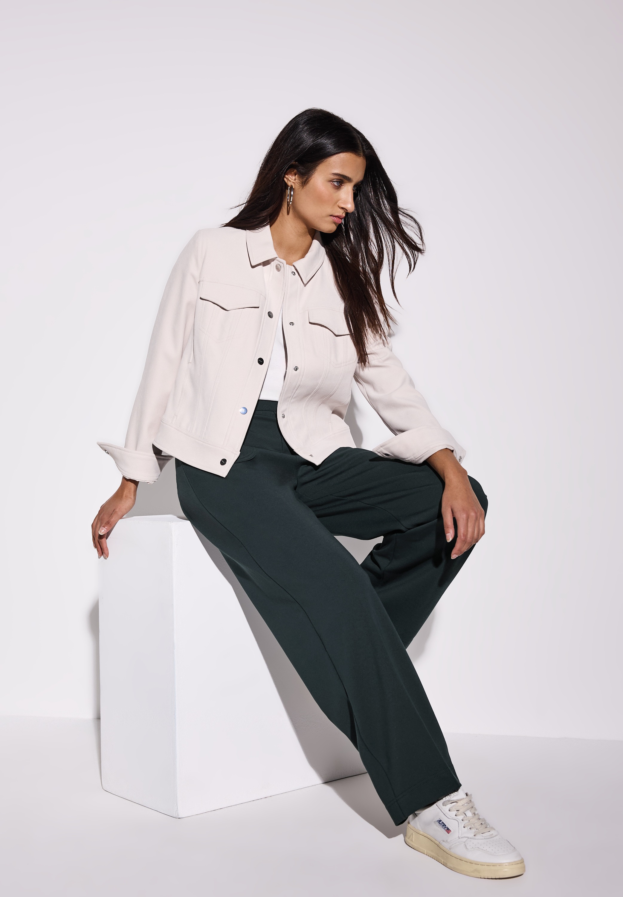 STREET ONE Stoffhose, mit Aufgesetzten Taschen