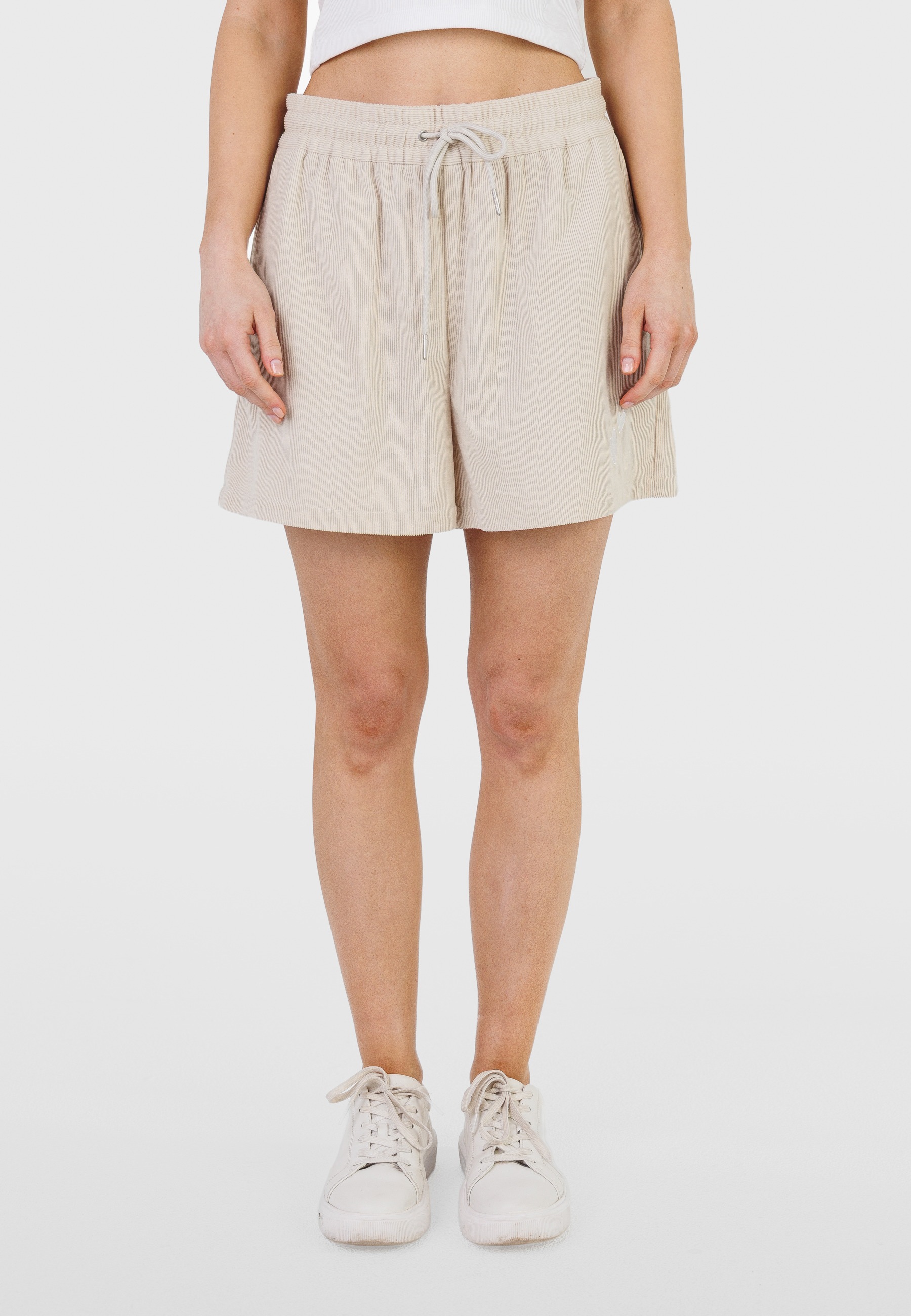 Kleinigkeit Sweatshorts »Kleinigkeit Kim Cordashian Shorts«