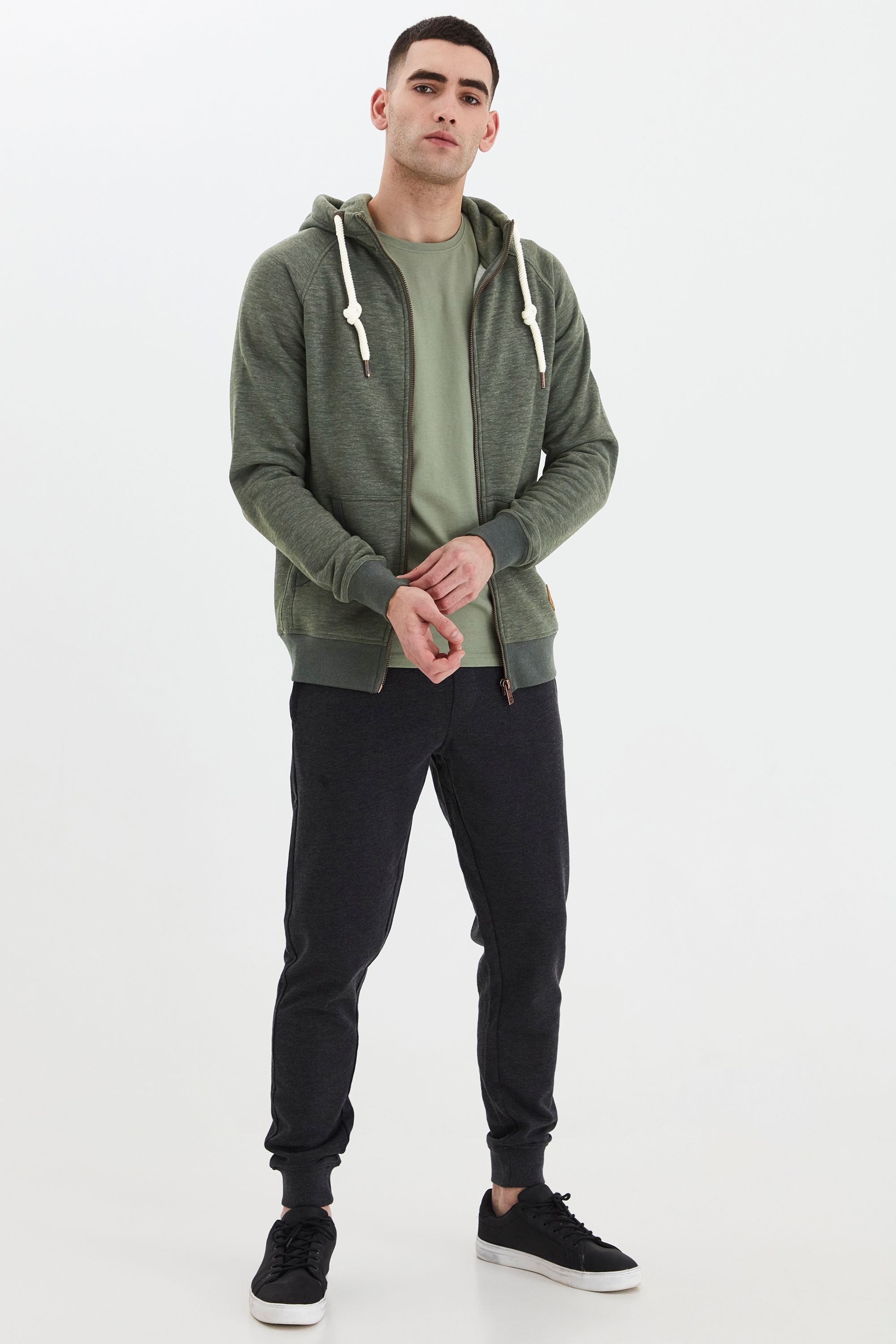 Thumbnail - Solid Kapuzensweatjacke "Kapuzensweatjacke SDVitu"