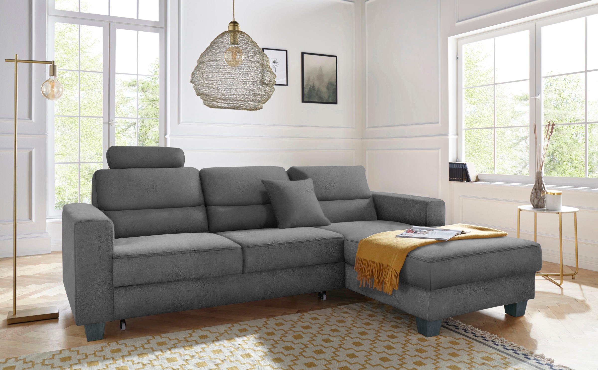TRENDMANUFAKTUR Ecksofa »Chamber, zeitlos und modern, bequem mit hohem Sitzkomfort, L-Form«, inklusive einer Kopfstütze, wahlweise mit Schlaffunktion