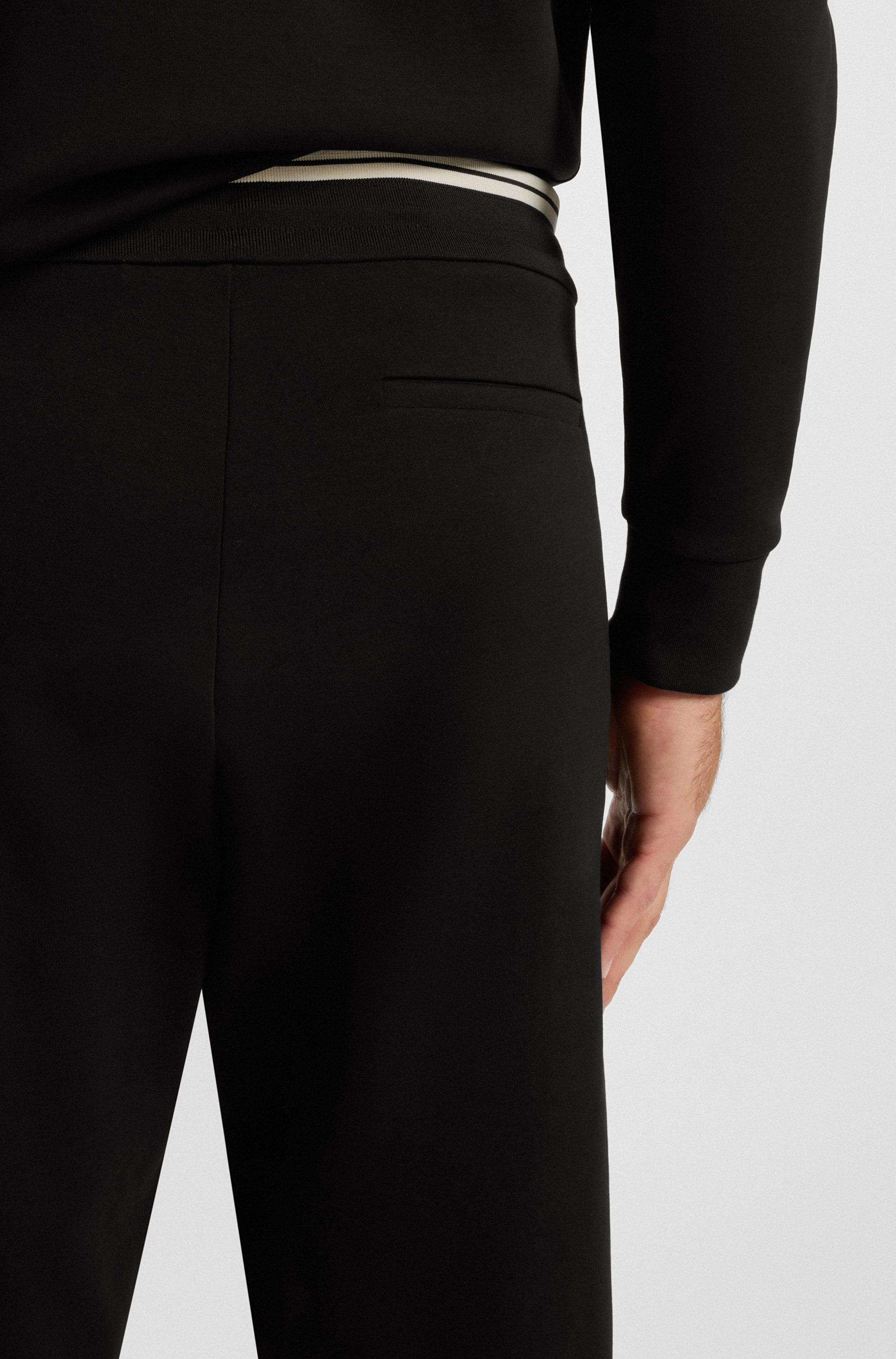 BOSS GREEN Jogginghose »Pants Zone«, Regular fit, Tunnelzug, Mittlere Bundhöhe Trainingshose Sweathose