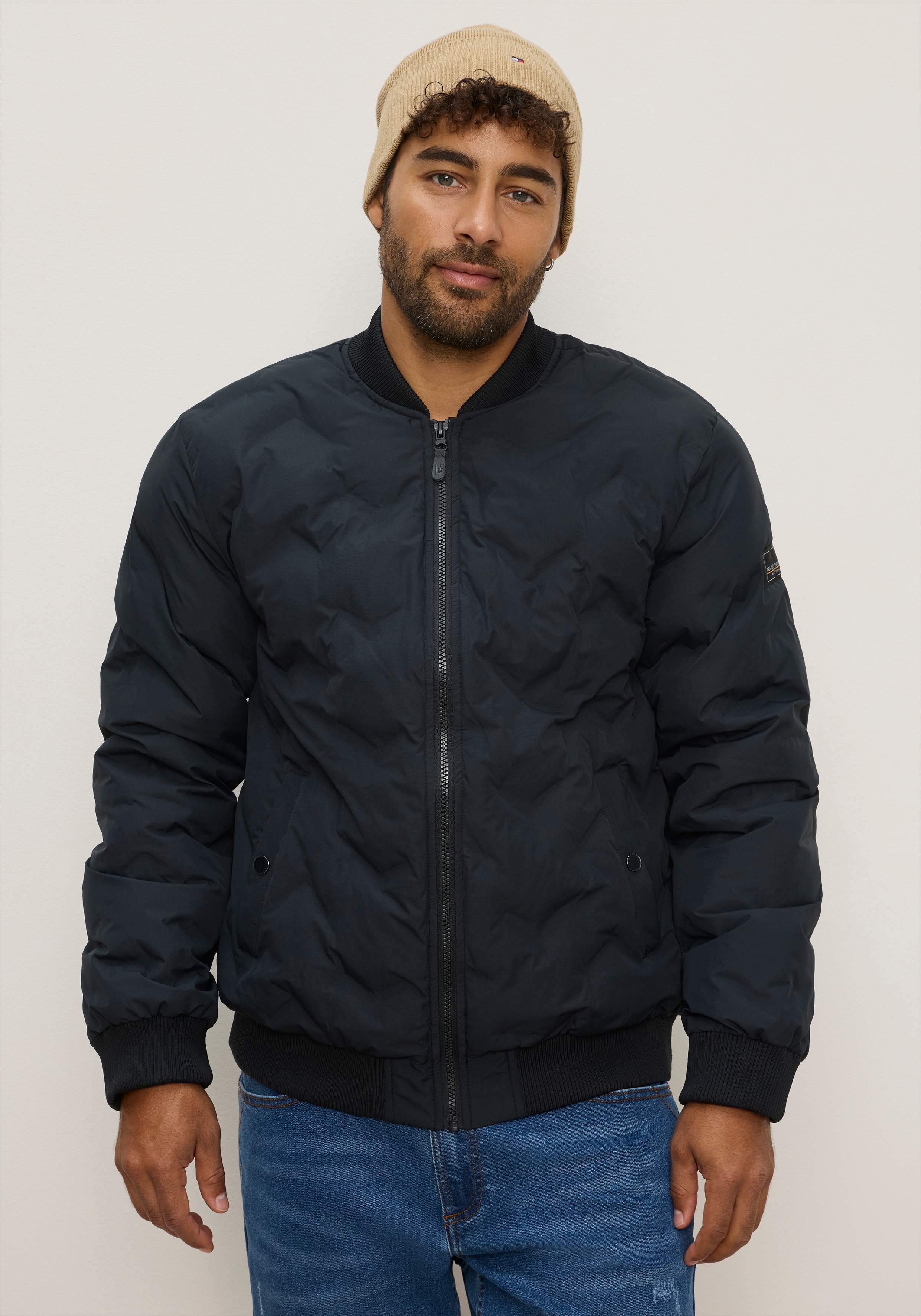 Bruno Banani Steppjacke 1 Stk. tlg. Blouson Steppjacke für den Übergang