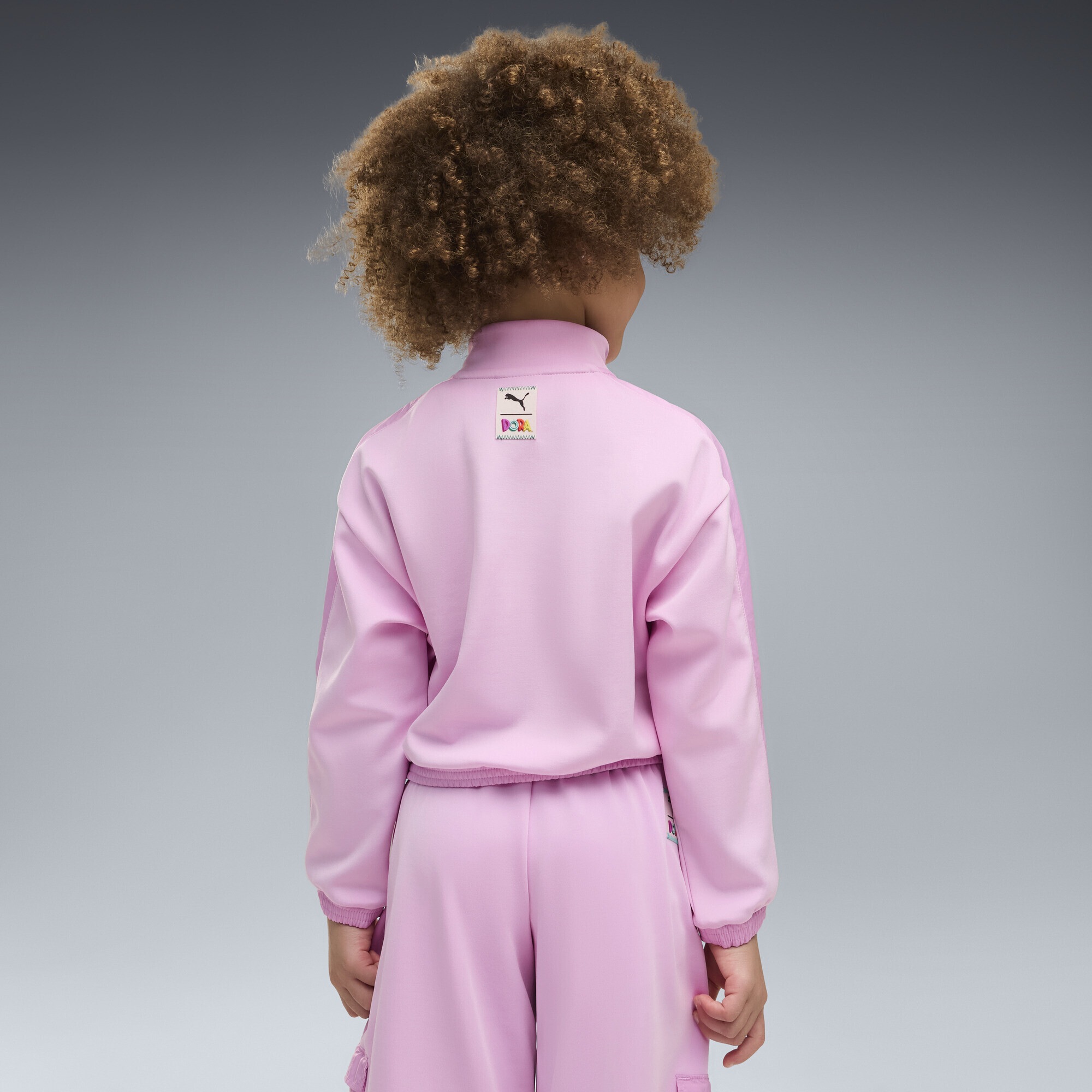 PUMA Sweatshirt »PUMA x DORA THE EXPLORER T7 Relaxed Sweatshirt Mädchen«
