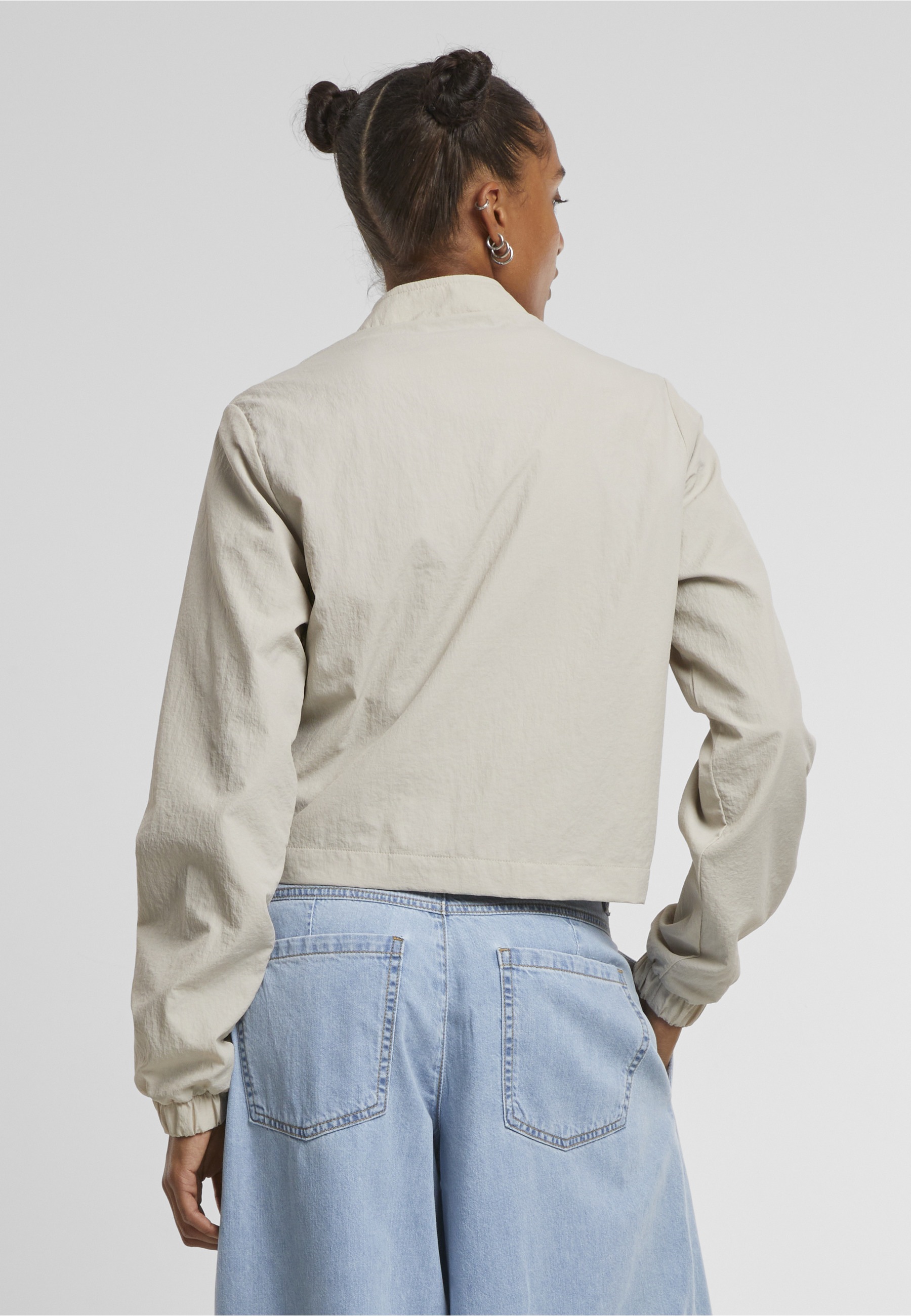 URBAN CLASSICS Windbreaker »Urban Classics Ladies Short Crinkle Jacket« 1 Stk. tlg. mit Kapuze