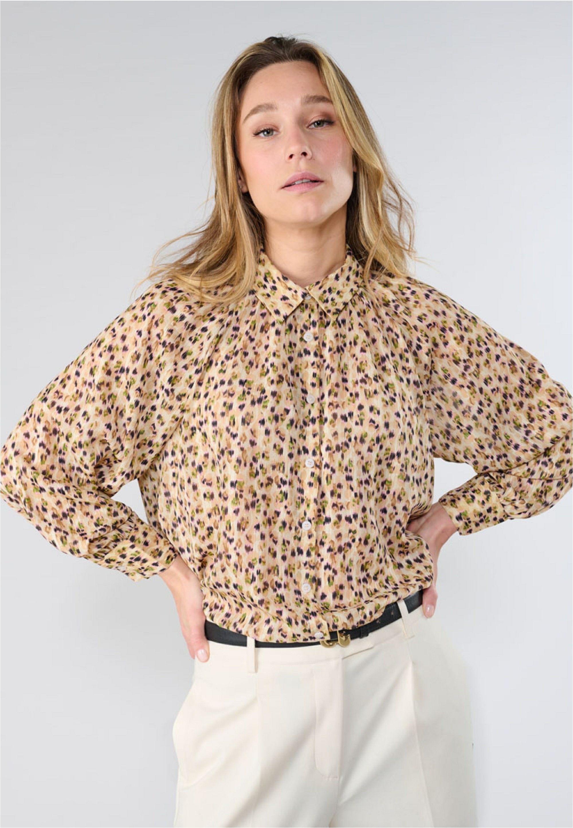 Le Temps Des Cerises Klassische Bluse »TALOU«, im angesagten Leo-Design