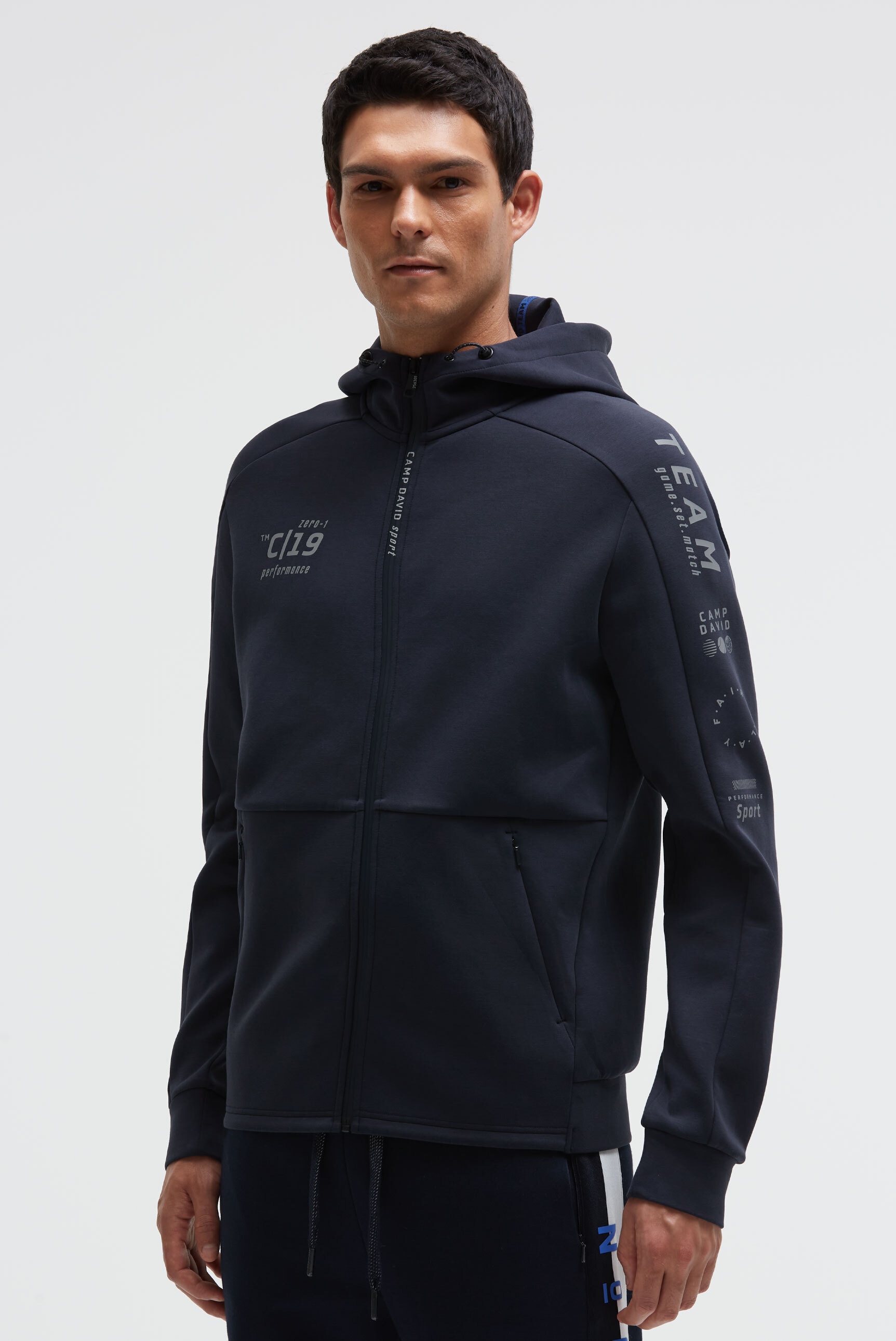 CAMP DAVID Kapuzensweatjacke mit reflektierenden Details günstig online kaufen