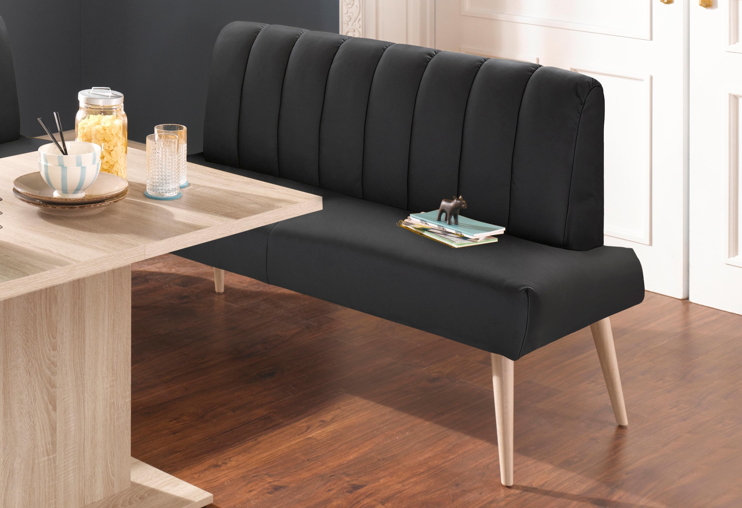 exxpo - sofa fashion "Costa, moderne Rückensteppung, bequem und elegant, hoher Holzfuß" hochwertige Detailverarbeitung, Frei im Raum stellbar