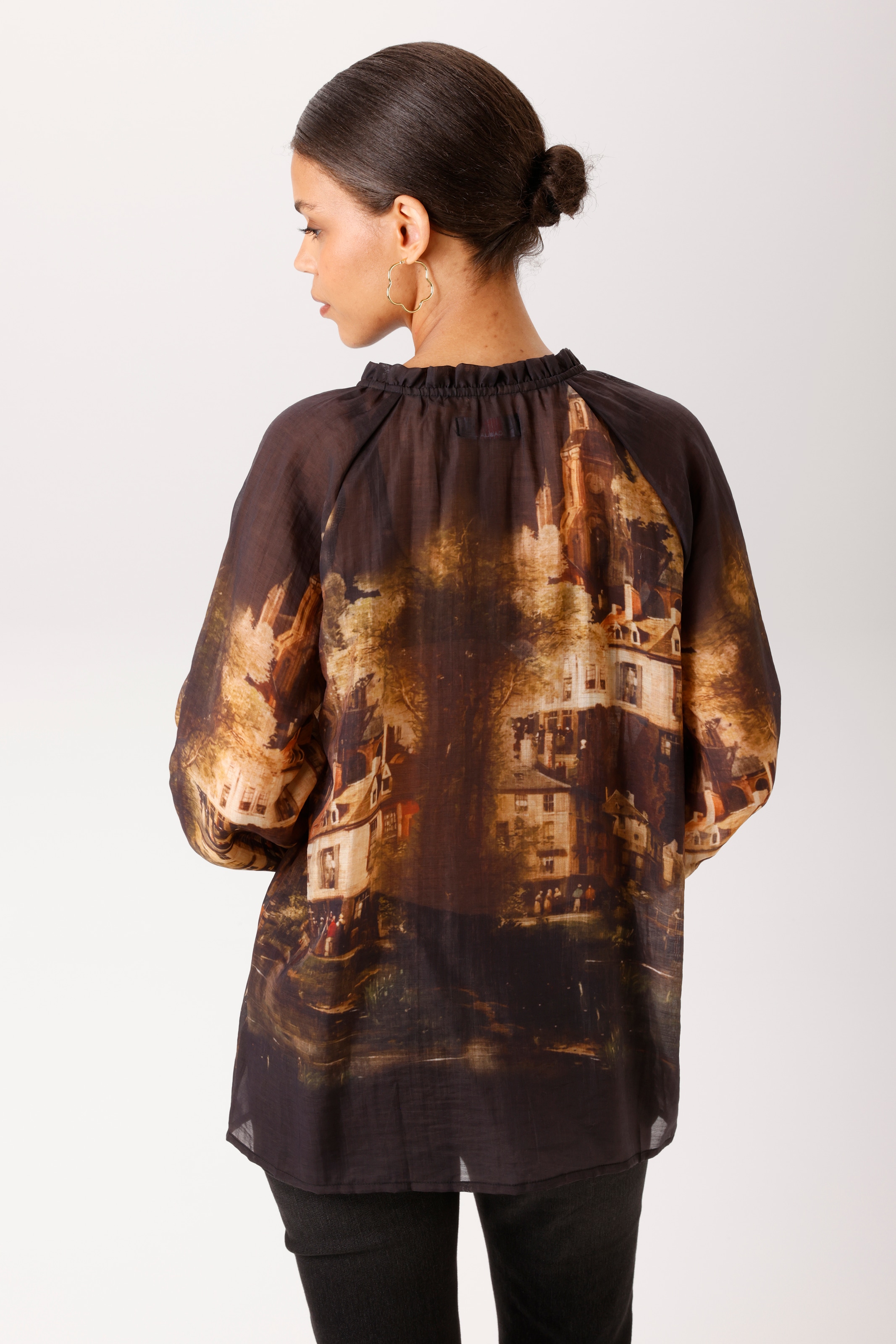 Aniston CASUAL Schlupfbluse mit nostalgischen Stadt-Bild bedruckt - NEUE KOLLEKTION