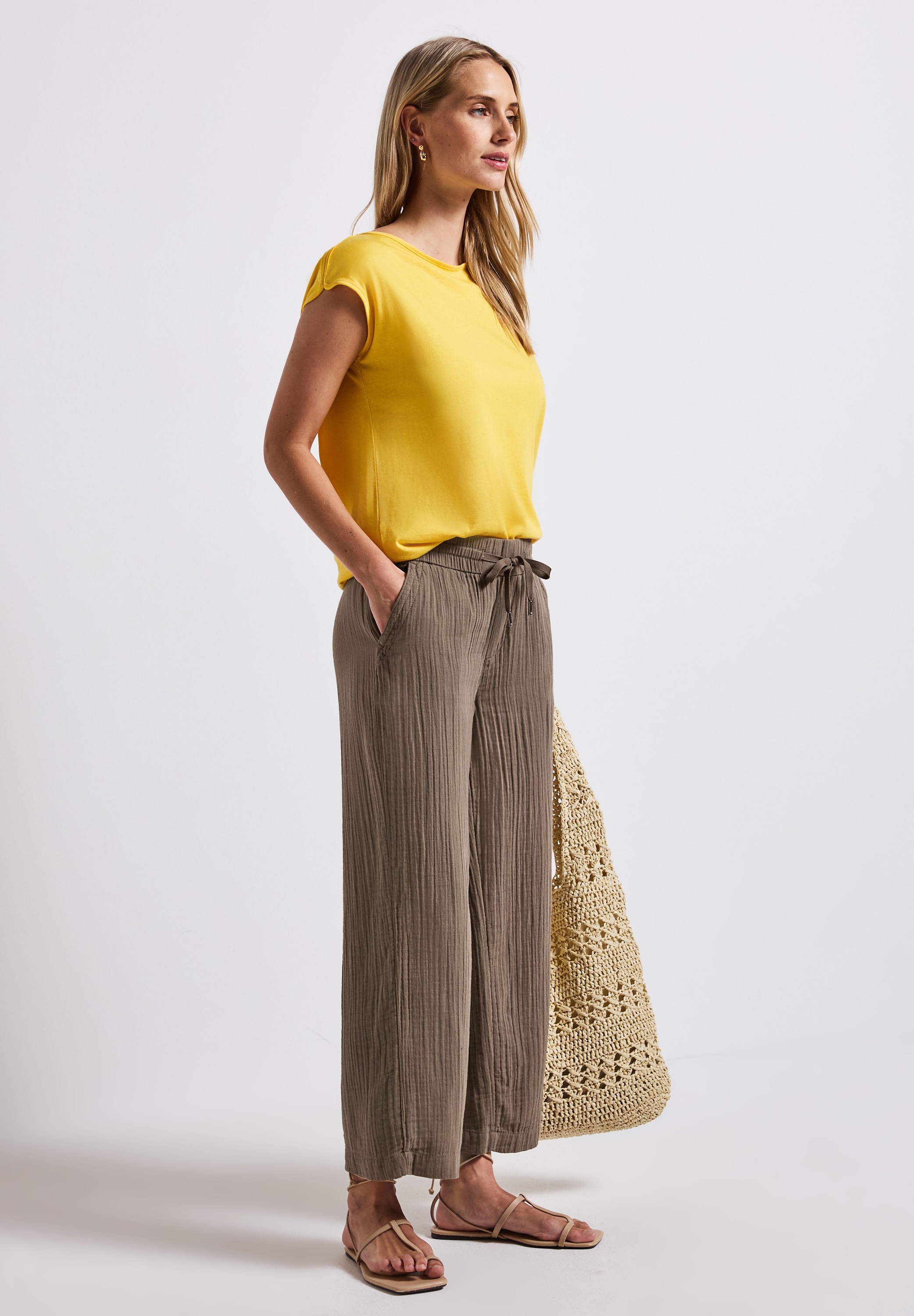 STREET ONE Stoffhose, Sommerhose mit elastischem Bund und Tunnelzug, im Musselin-Look