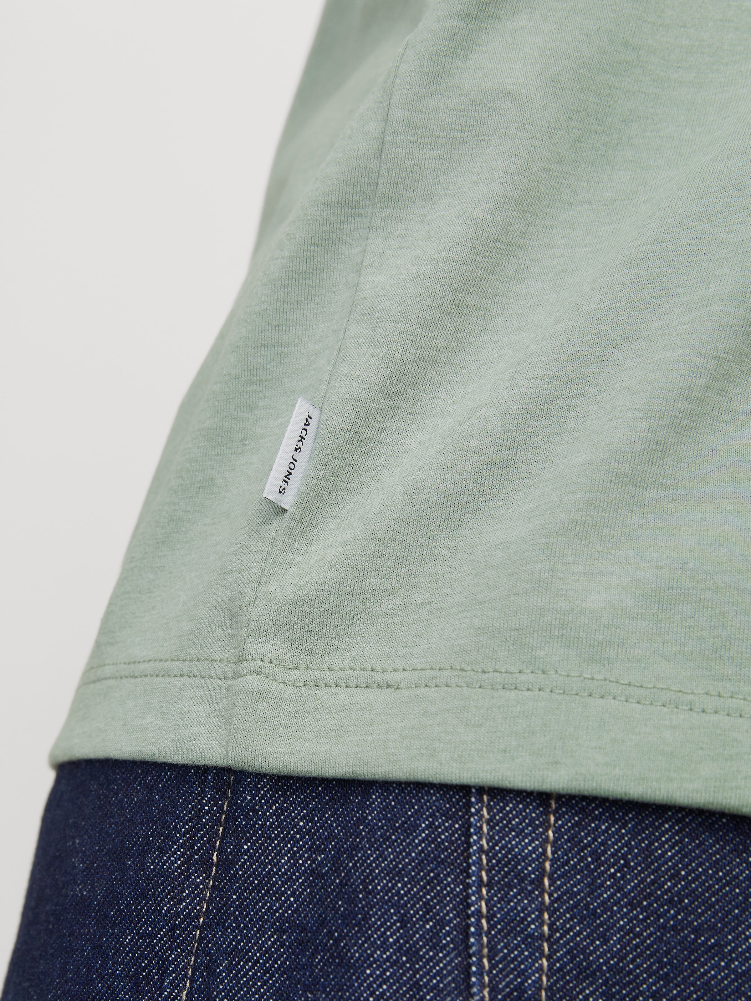 Jack & Jones Rundhalsshirt »JJEORGANIC MELANGE TEE SS O-NECK NOOS«, in Melange Optik