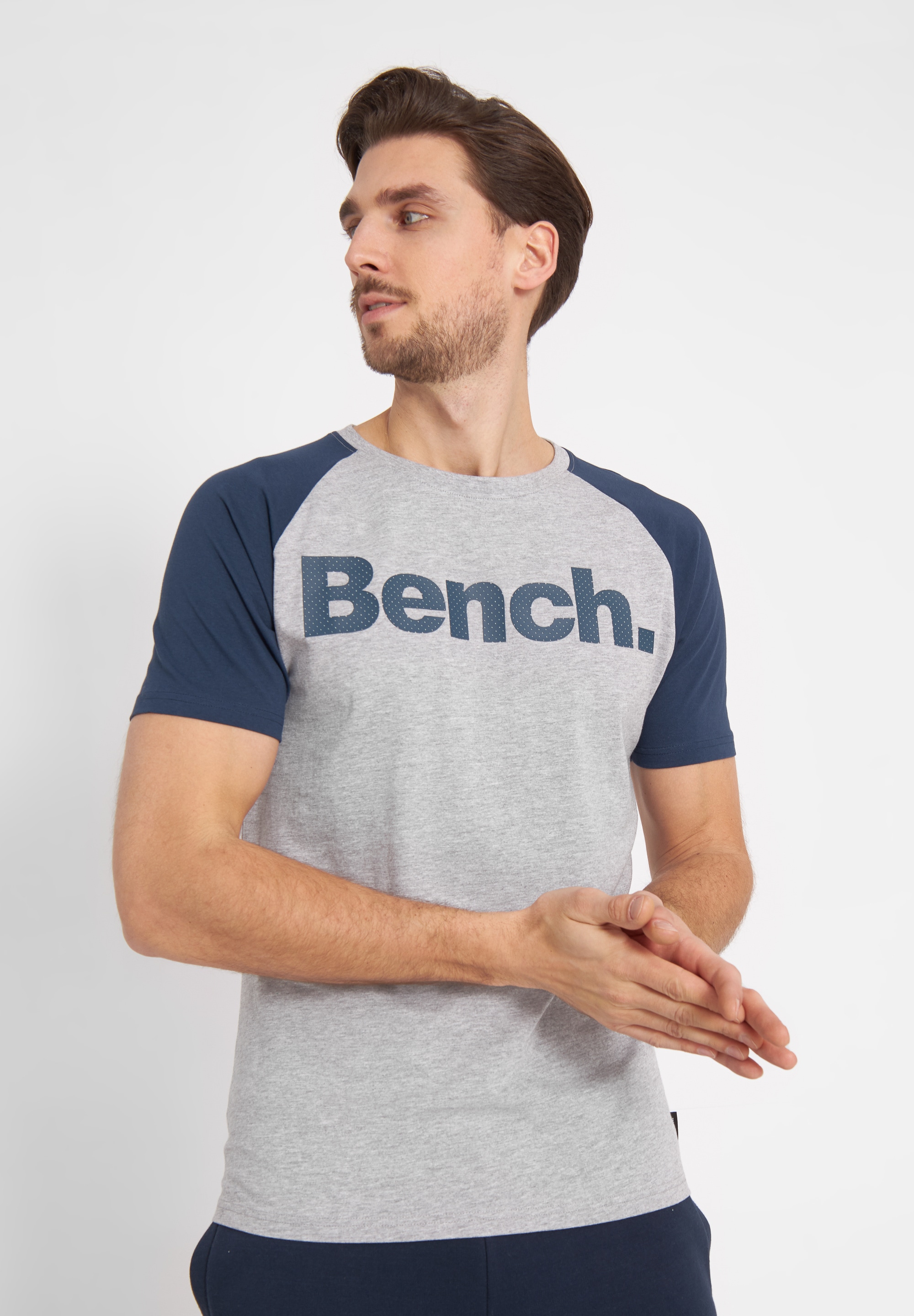 bestellen ▷ T-Shirt BAUR | Bench. Angabe Keine »Saka«,