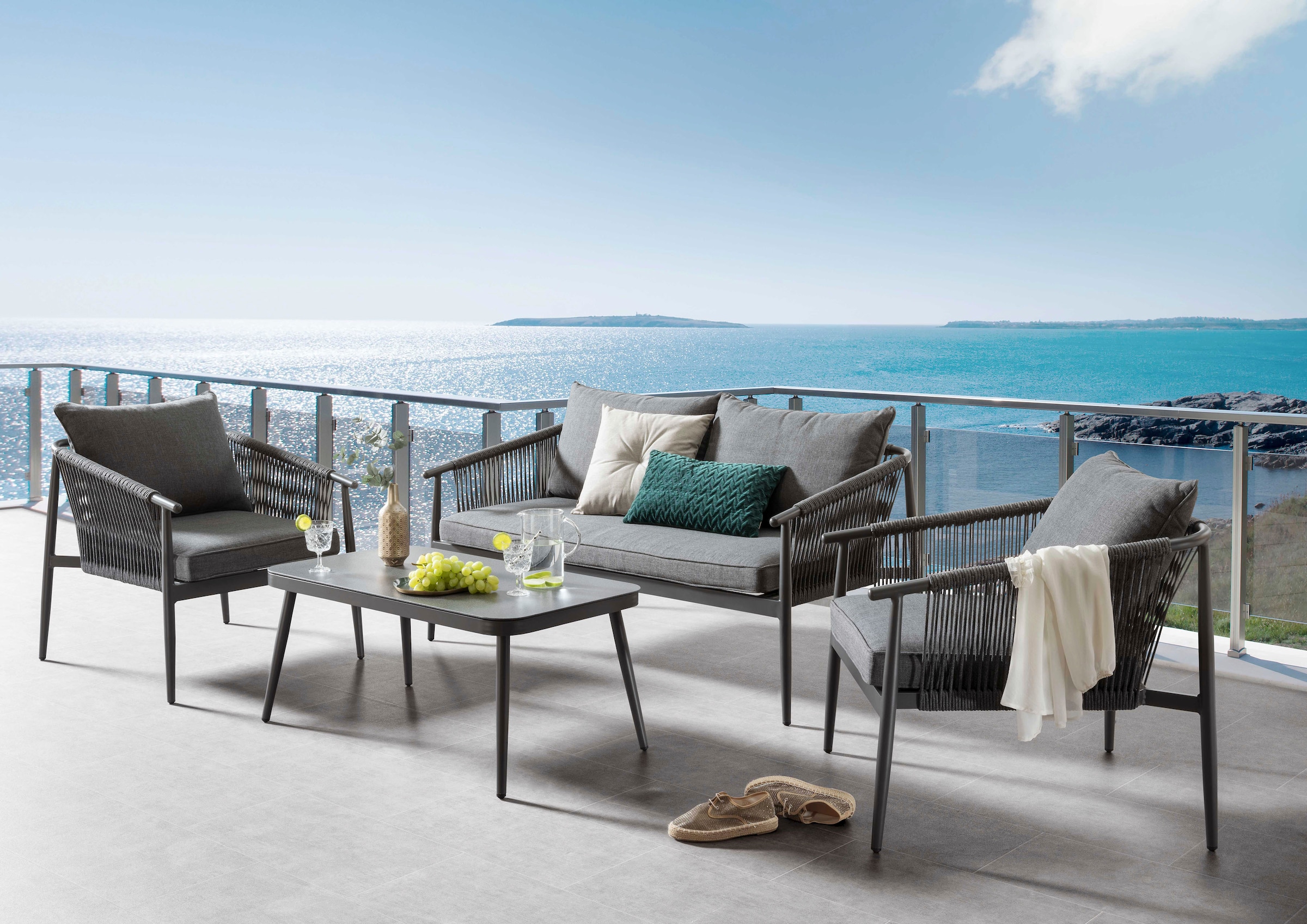 Destiny Gartenlounge-Set "VERONA", (11 tlg., 1x 2er Sofa, 2x Sessel, 1x Tisch, inkl. Auflagen), Aluminium, Olefin-Rope