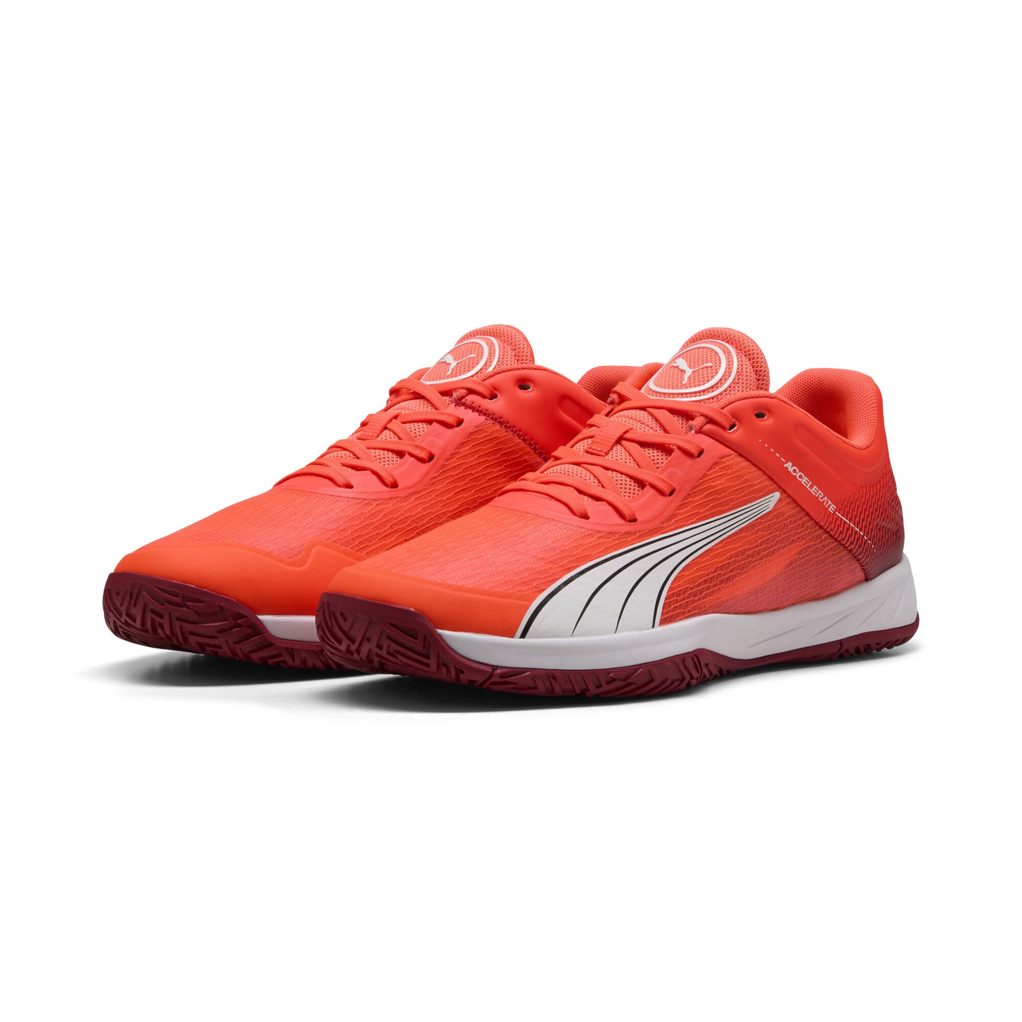 PUMA Trainingsschuh "Accelerate Turbo Hallenschuhe Erwachsene"