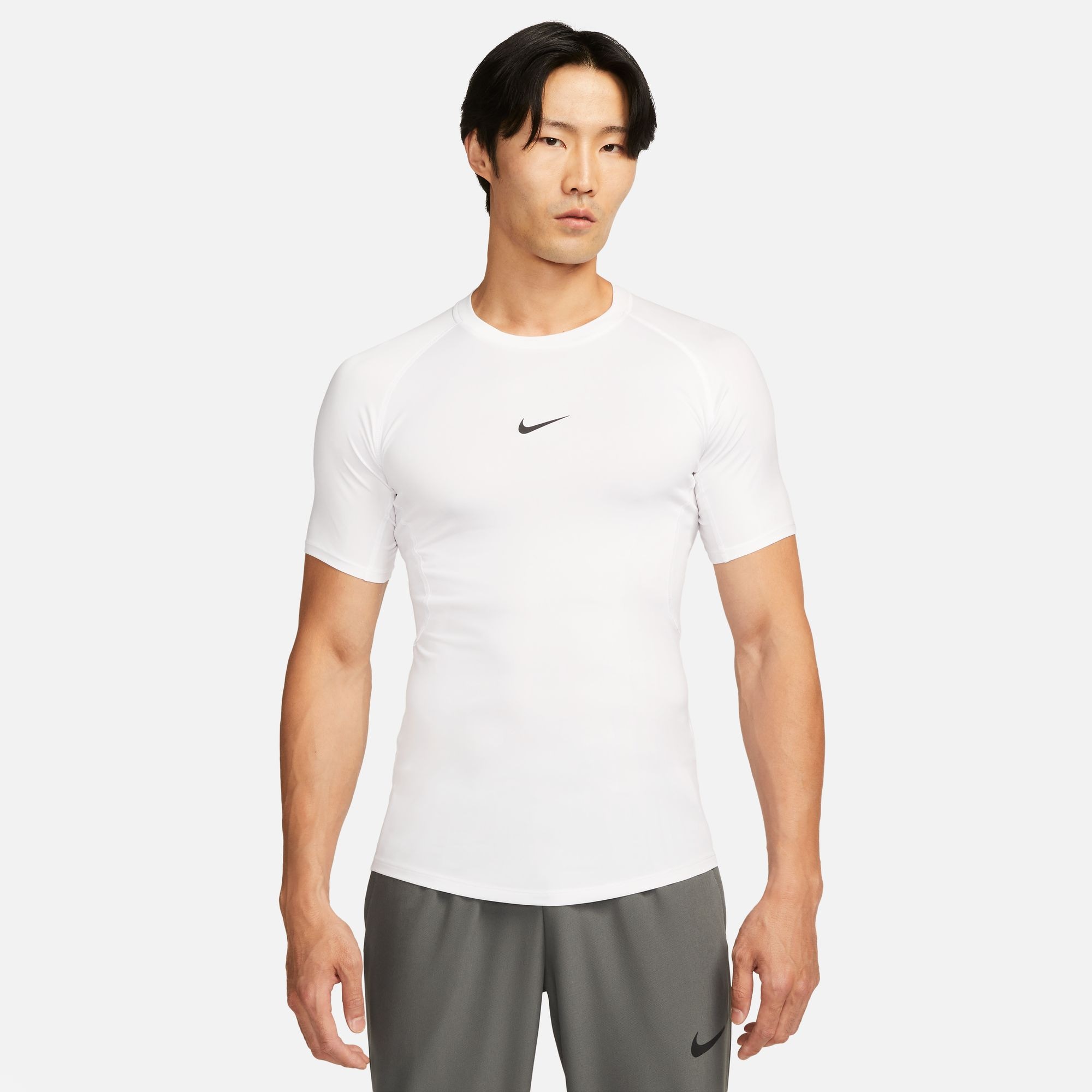 Nike Trainingsshirt "M NP DF TIGHT TOP SS" günstig online kaufen