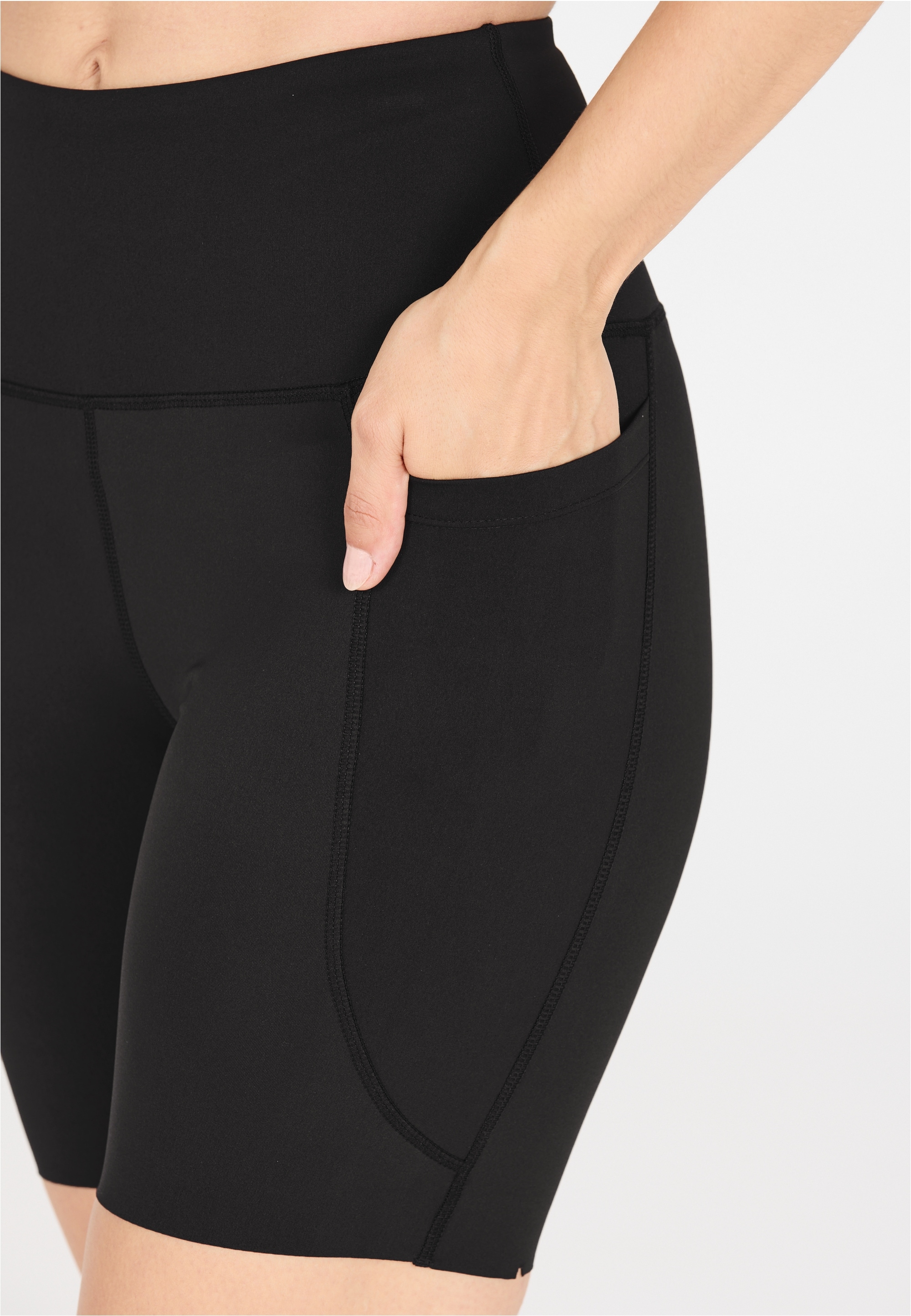 ATHLECIA Shorts »Aliya«, Mit Quick-Dry-Funktion