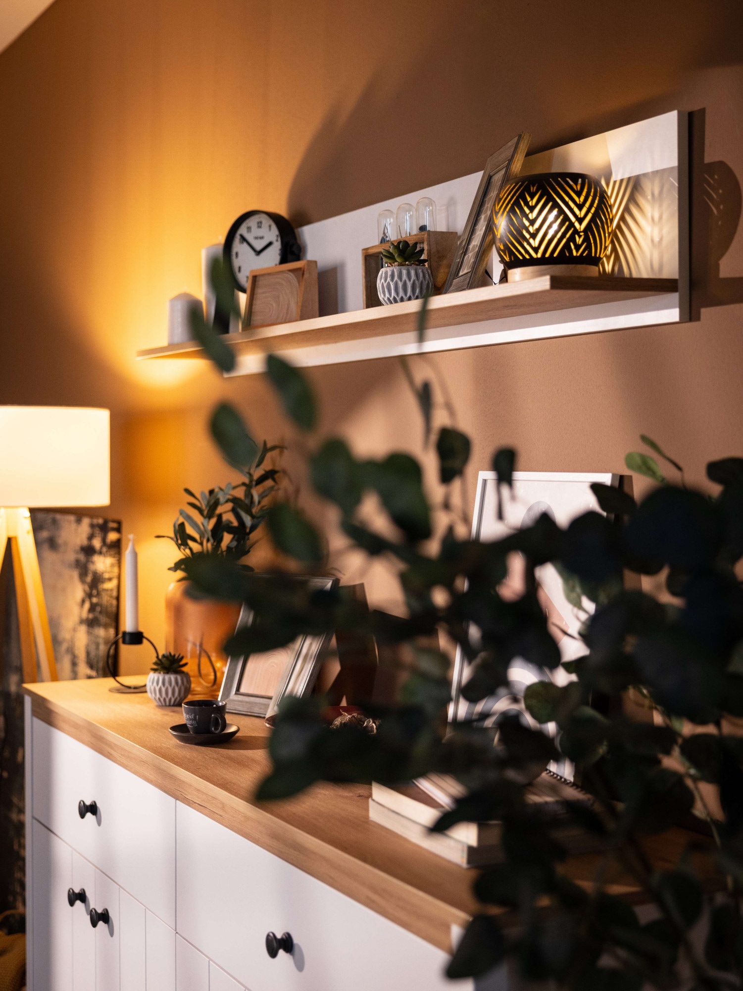 Home affaire Sideboard »BEDFORD Kommode, Kombikommode, Anrichte, Schrank« MDF-Profil 2D ummantelt, Hotstamping