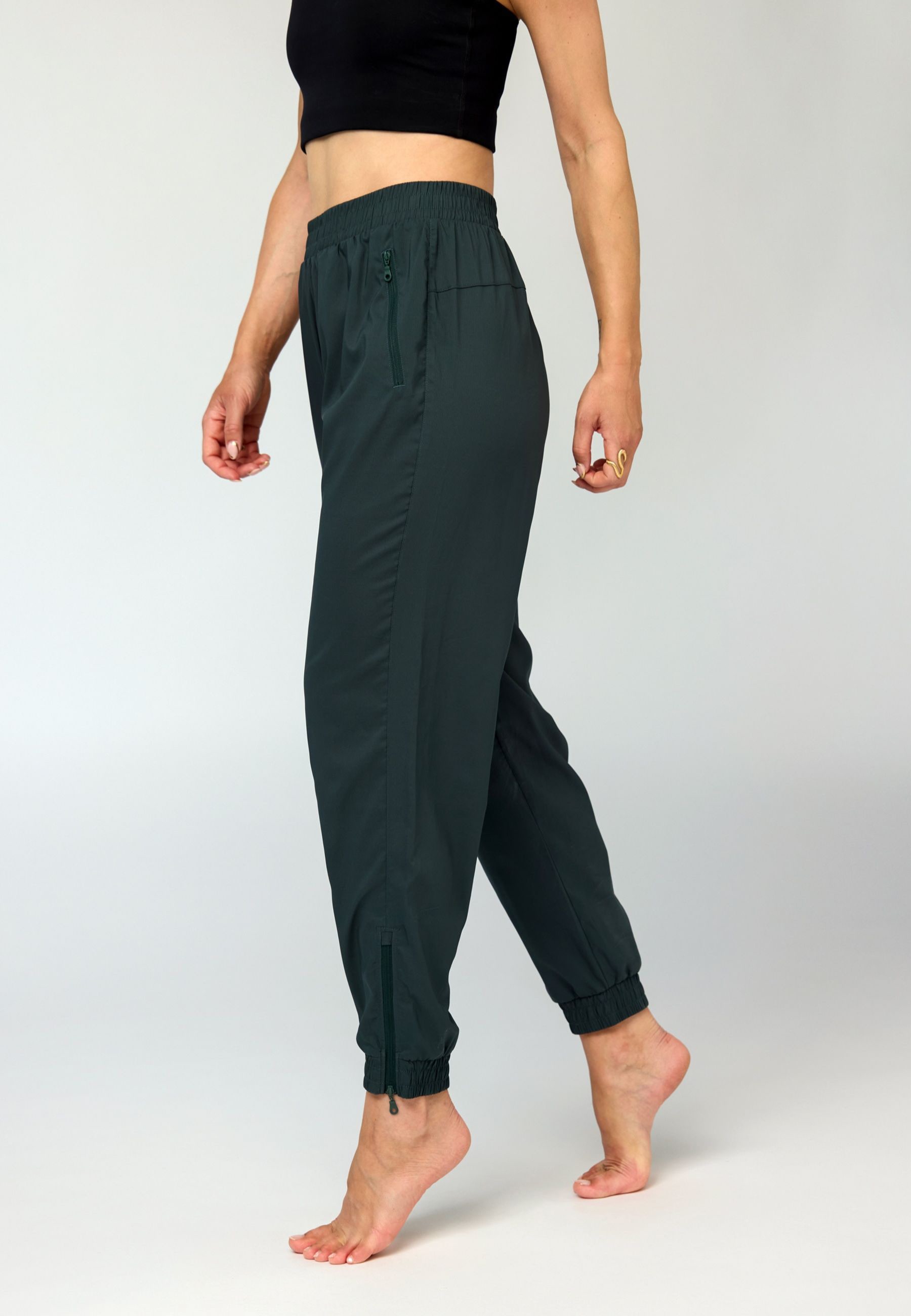 GIRLFRIEND COLLECTIVE Trekkinghose »Girlfriend Collective Summit Track Pant«