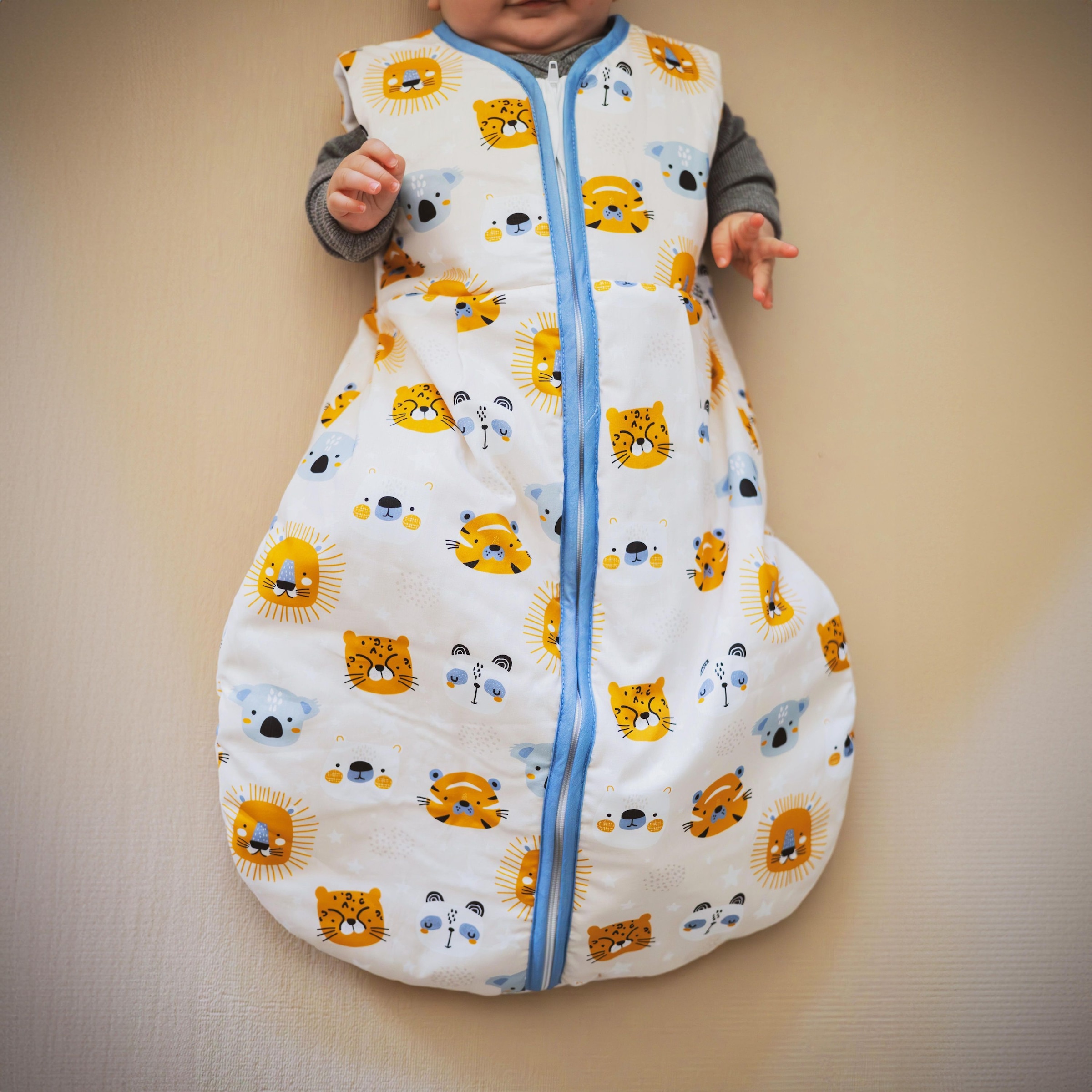 TupTam Babyschlafsack »Kugelschlafsack Baby Ganzjahres Schlafsack Ärmellos Wattiert«
