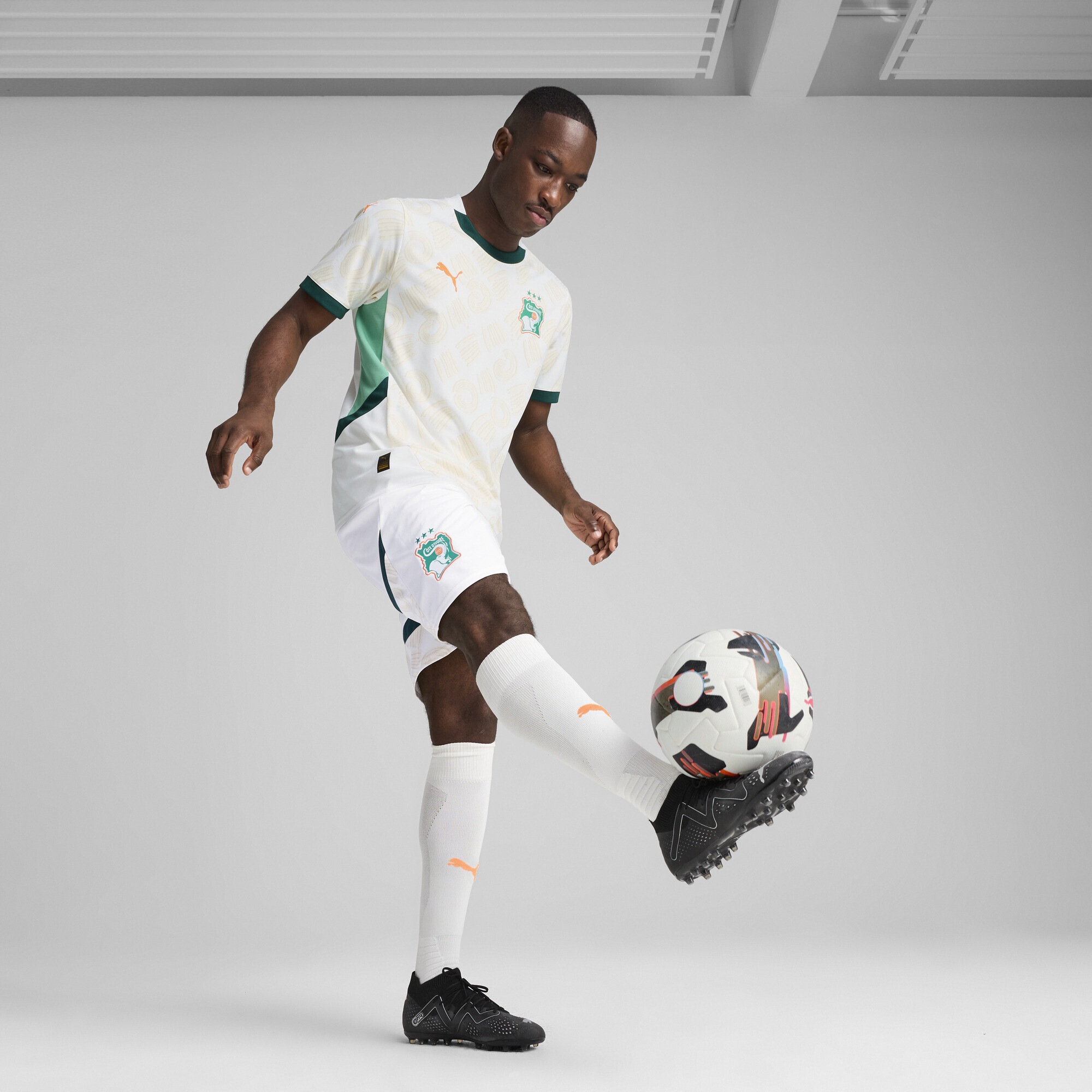 PUMA Sporthose »Elfenbeinküste 2025 Shorts Herren«