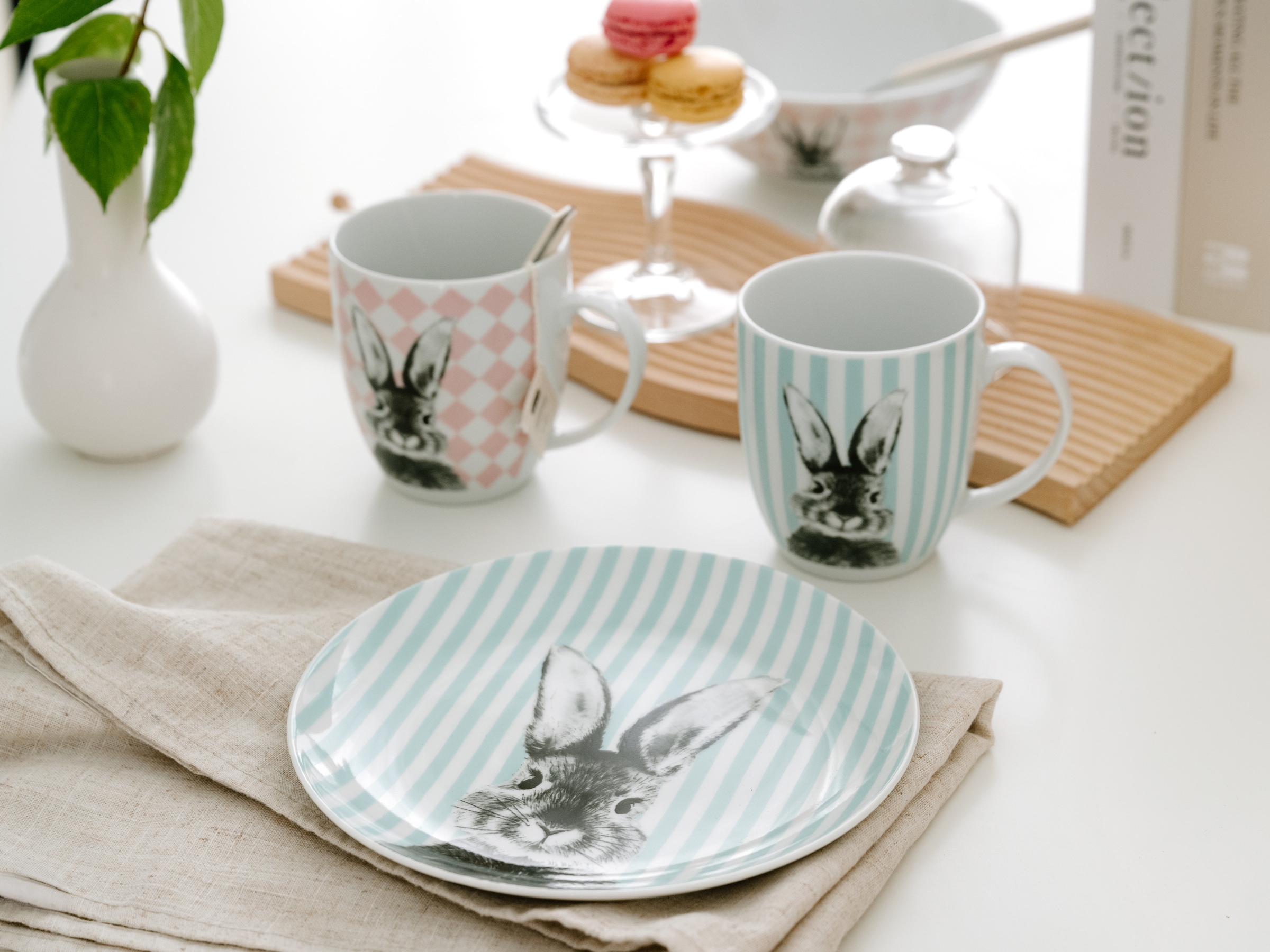 CreaTable Geschirr-Set »Happy Bunny, Set 3-tlg., mit Hasenmotiv, ideal für Ostern« Osterdesign, fröhliche & frühlingshafte Farben