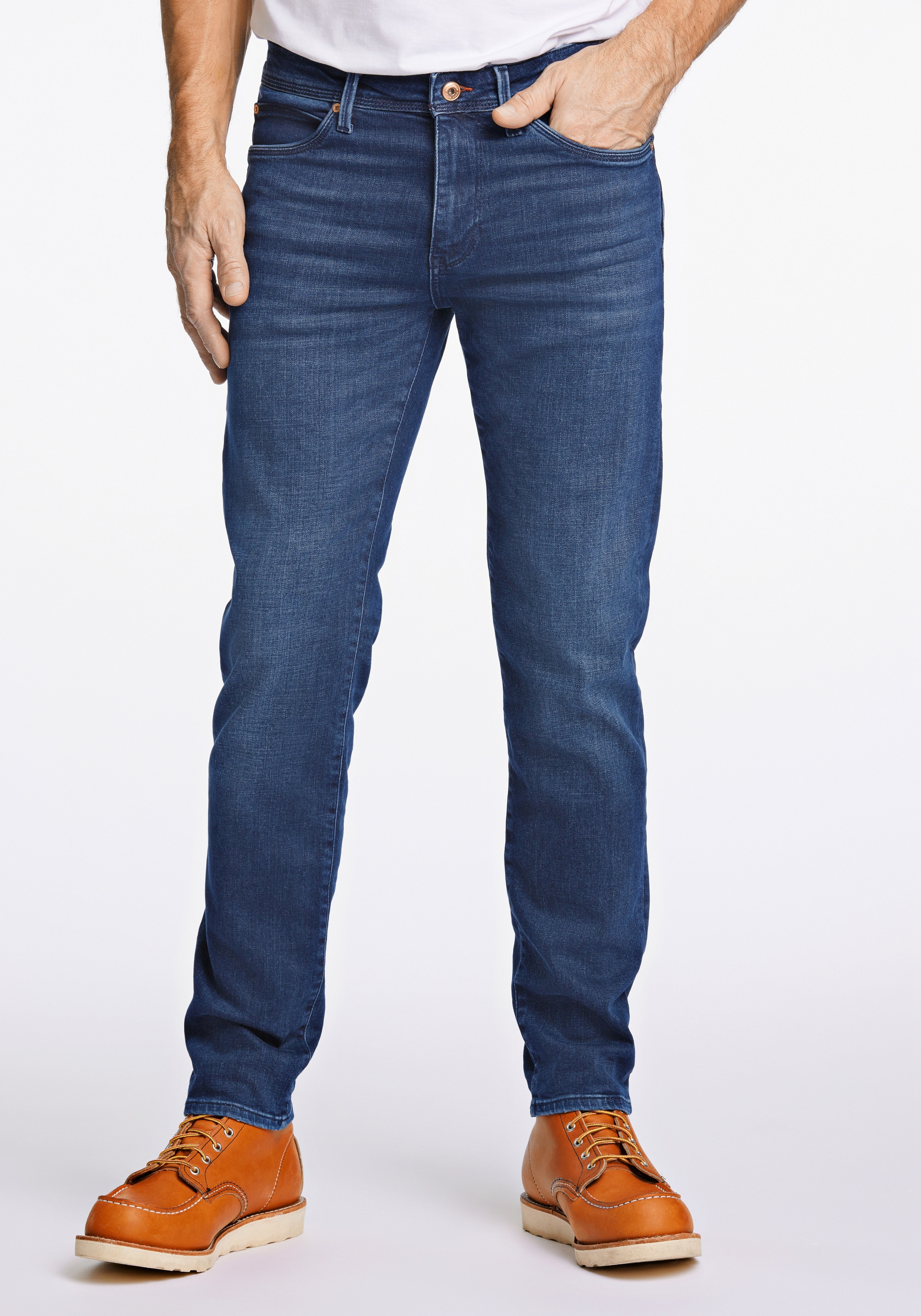 BISON "Jeans Tapered Fit"
