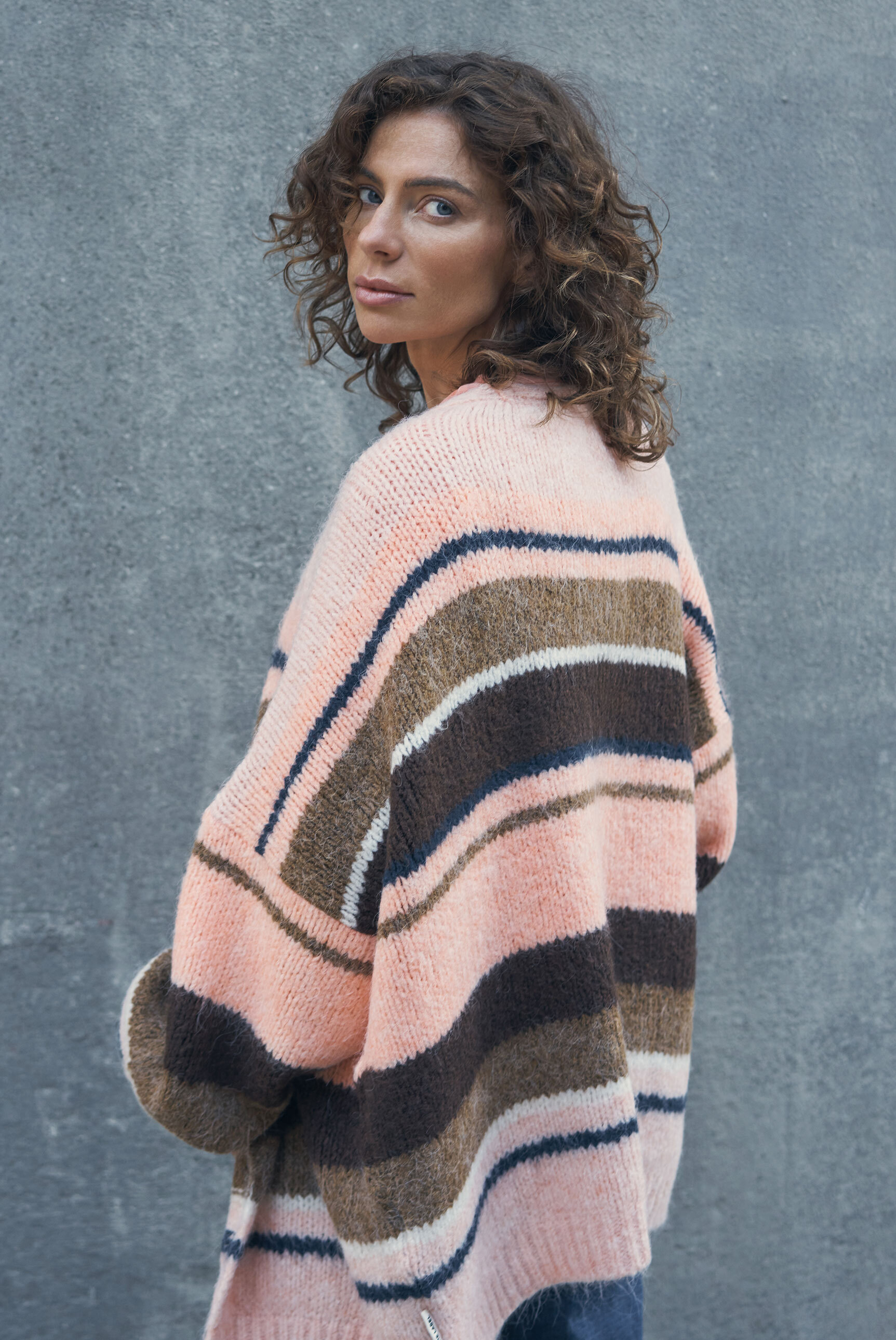 Thumbnail - SENSES.THE LABEL Strickjacke in weicher Haptik
