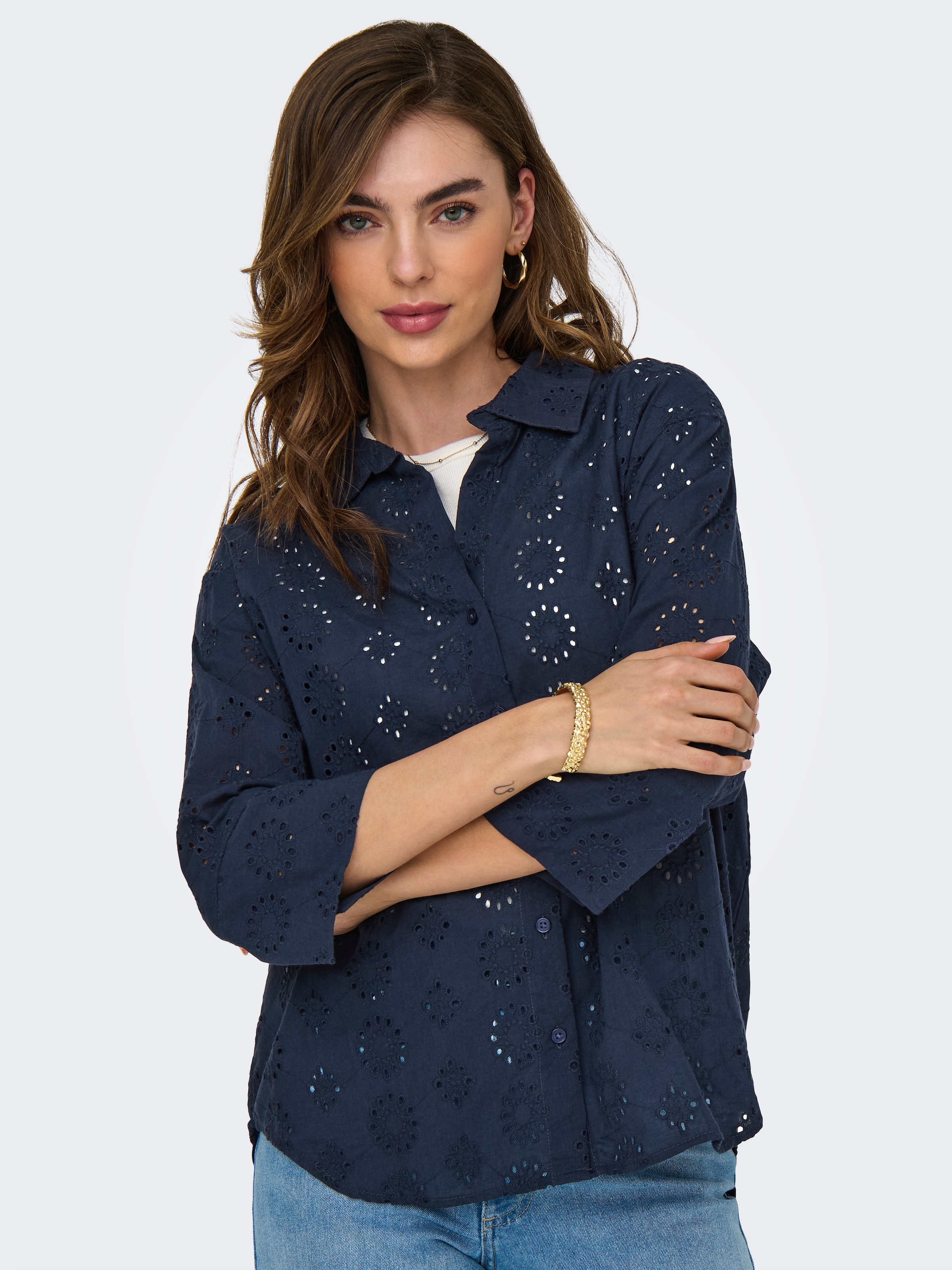 JDY Hemdbluse »JDYTALLIE 3/4 LONG SHIRT WVN NOOS«, mit Lochstickerei-Detail