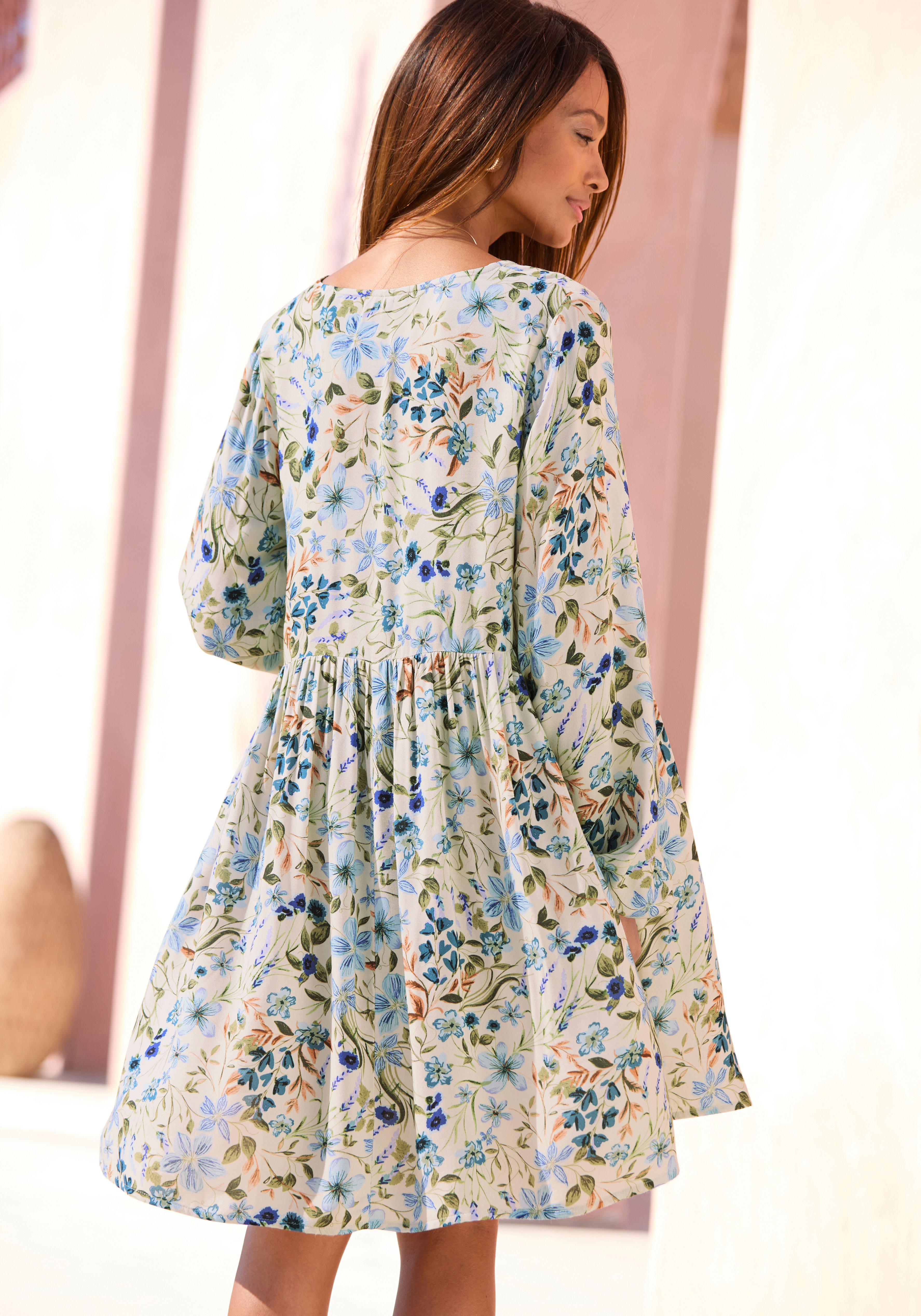 Thumbnail - Buffalo Tunikakleid aus leichter Viskose-Webware mit Blumendruck