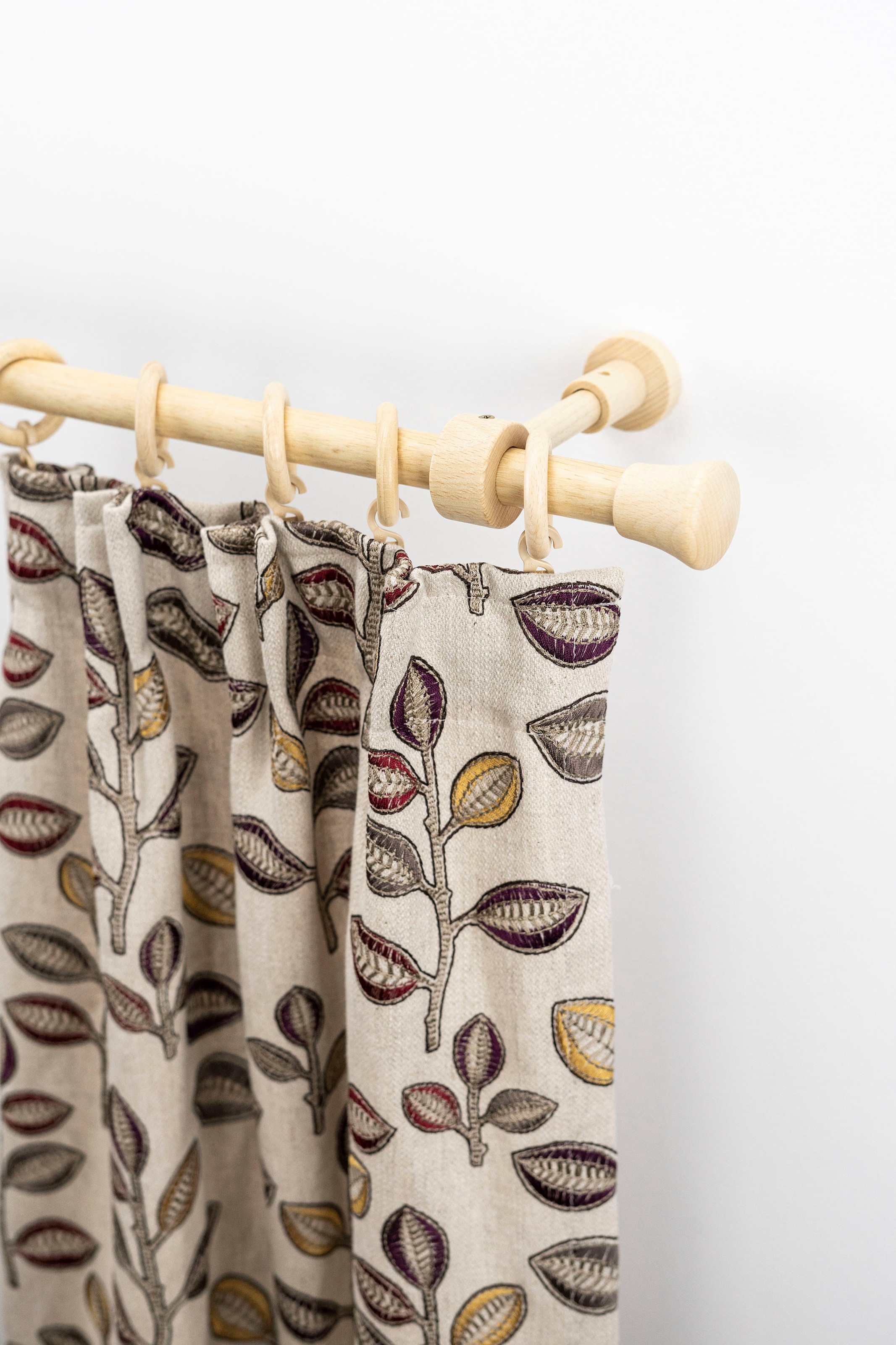 Gardinenstange GARESA, L:260cm, beige, Holzwerkstoff, Wohnzimmer, Gardinenstangen, "Sandri Vollrund, Endknopf Reno", Vorhanggarnitur aus Holz,