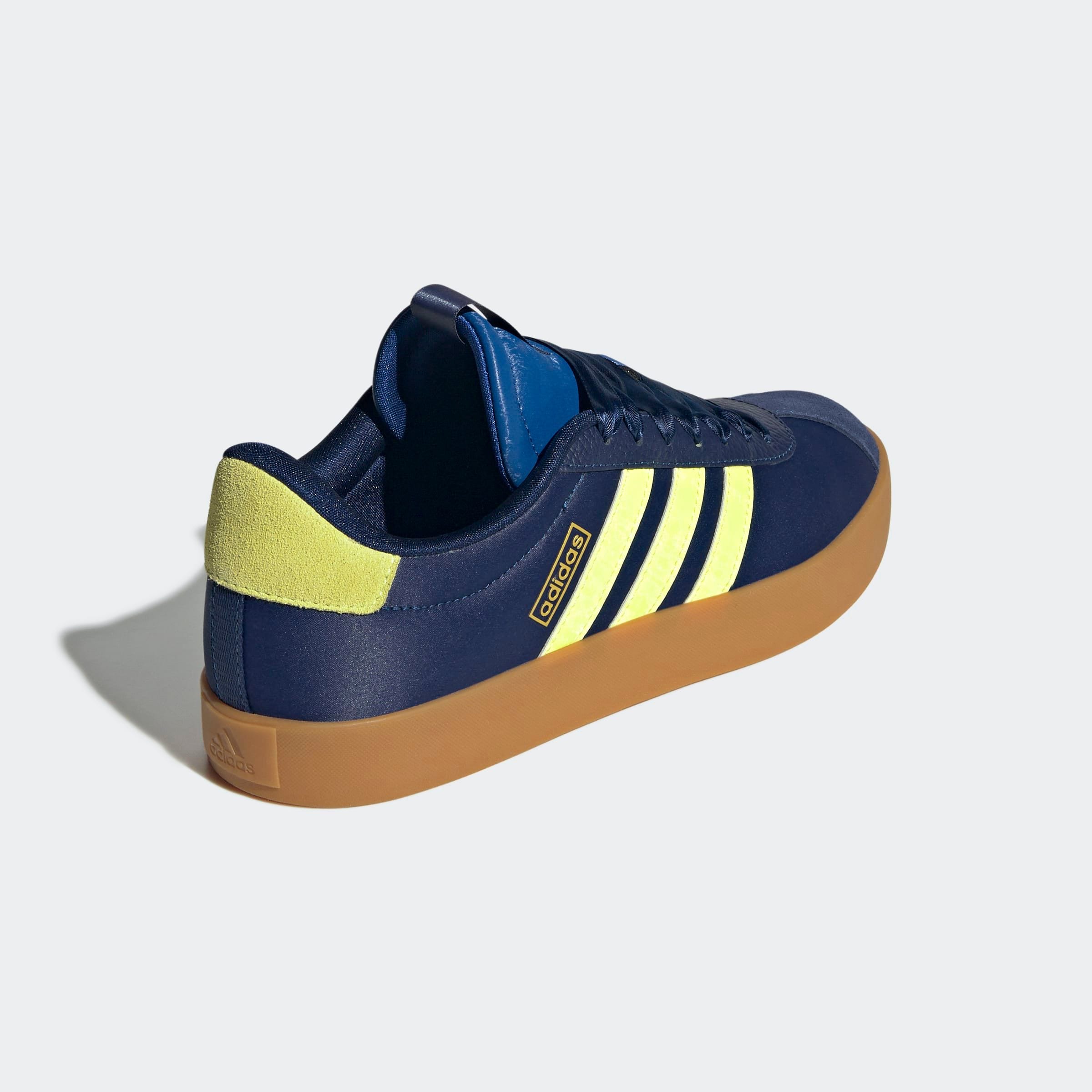 adidas Sportswear Sneaker »VL COURT 3.0«, Design auf den Spuren des adidas Samba