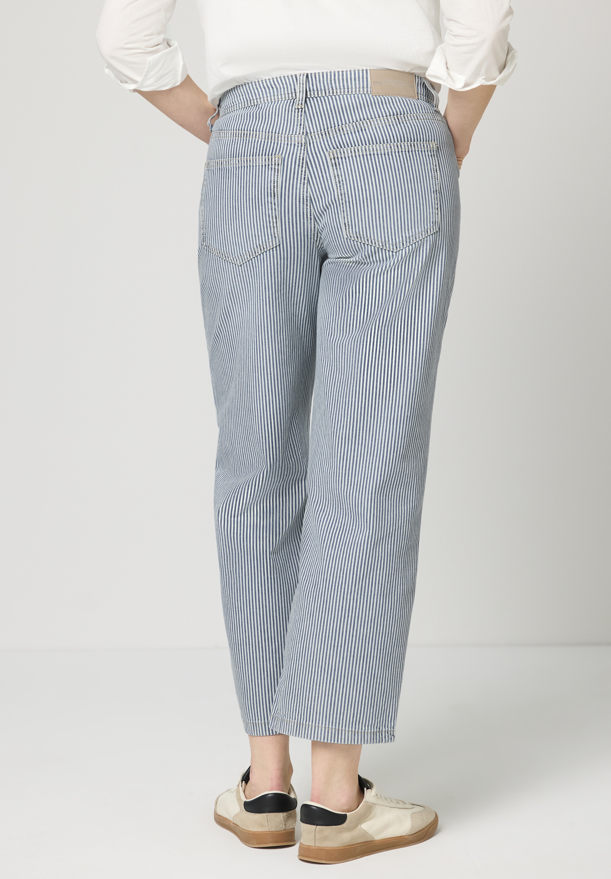 STREET ONE Comfort-fit-Jeans Middle Waist