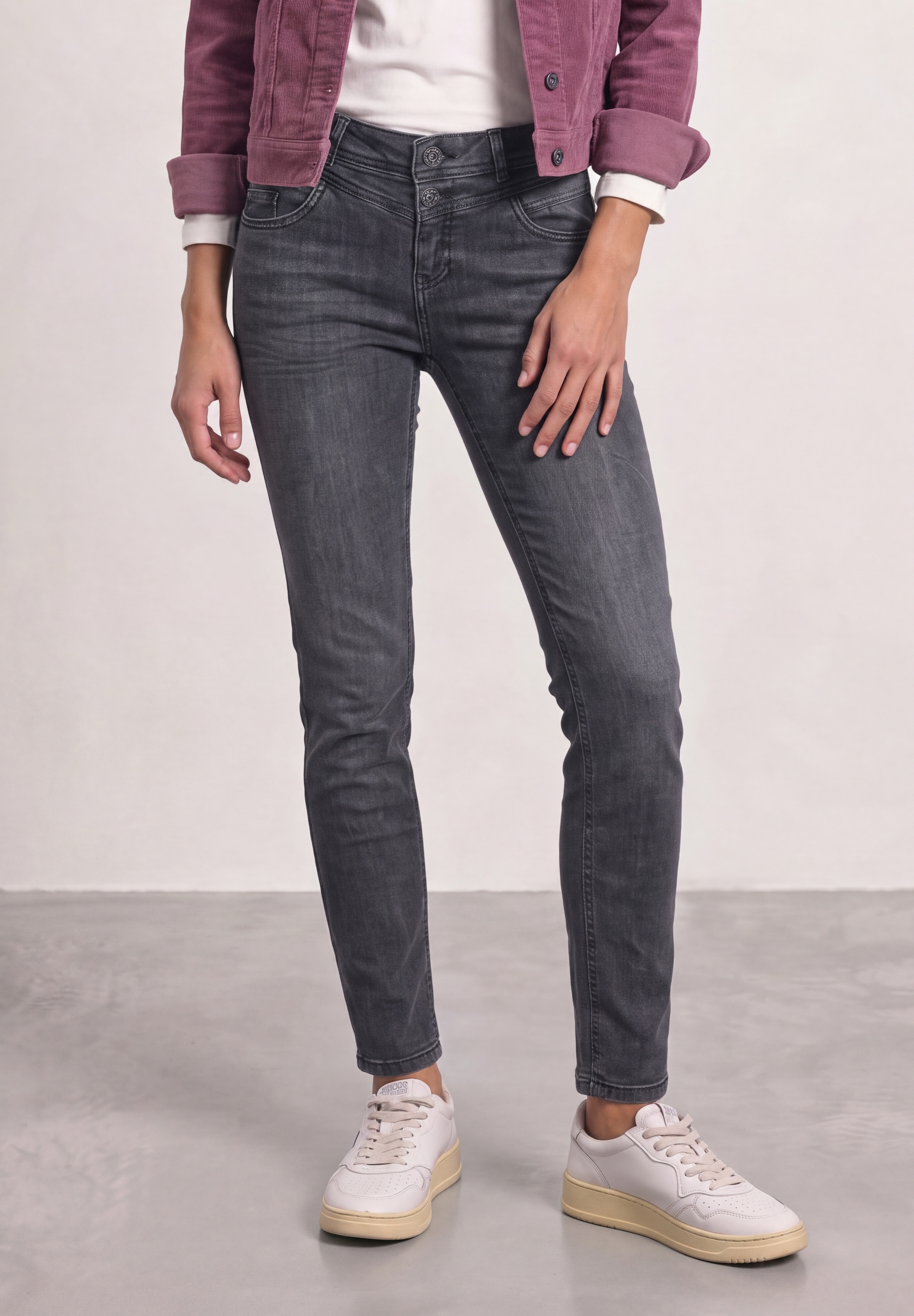 STREET ONE Comfort-fit-Jeans Middle Waist