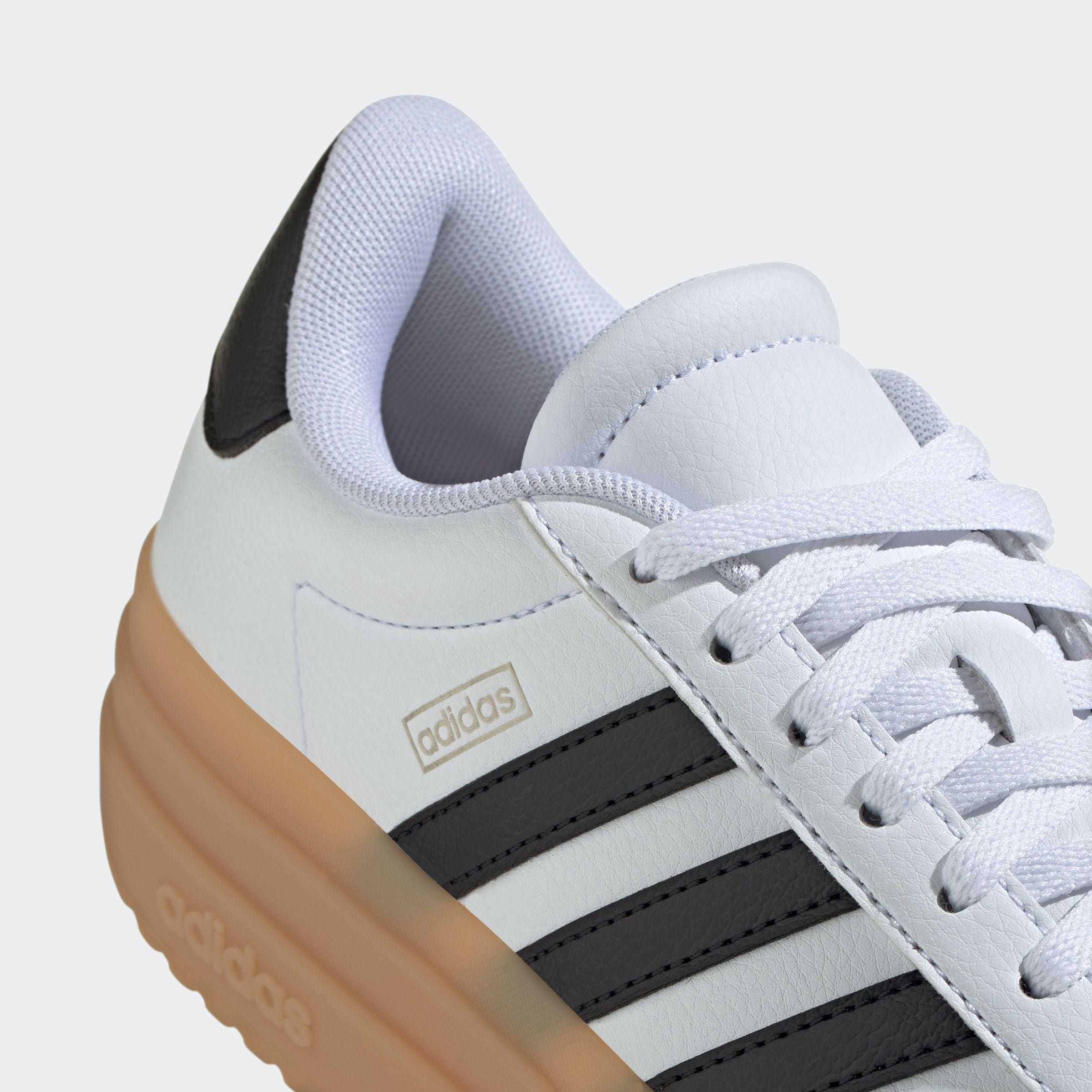 adidas Sportswear Sneaker »VL COURT BOLD LIFESTYLE KIDS«, Design auf den Spuren des adidas Gazelle Bold