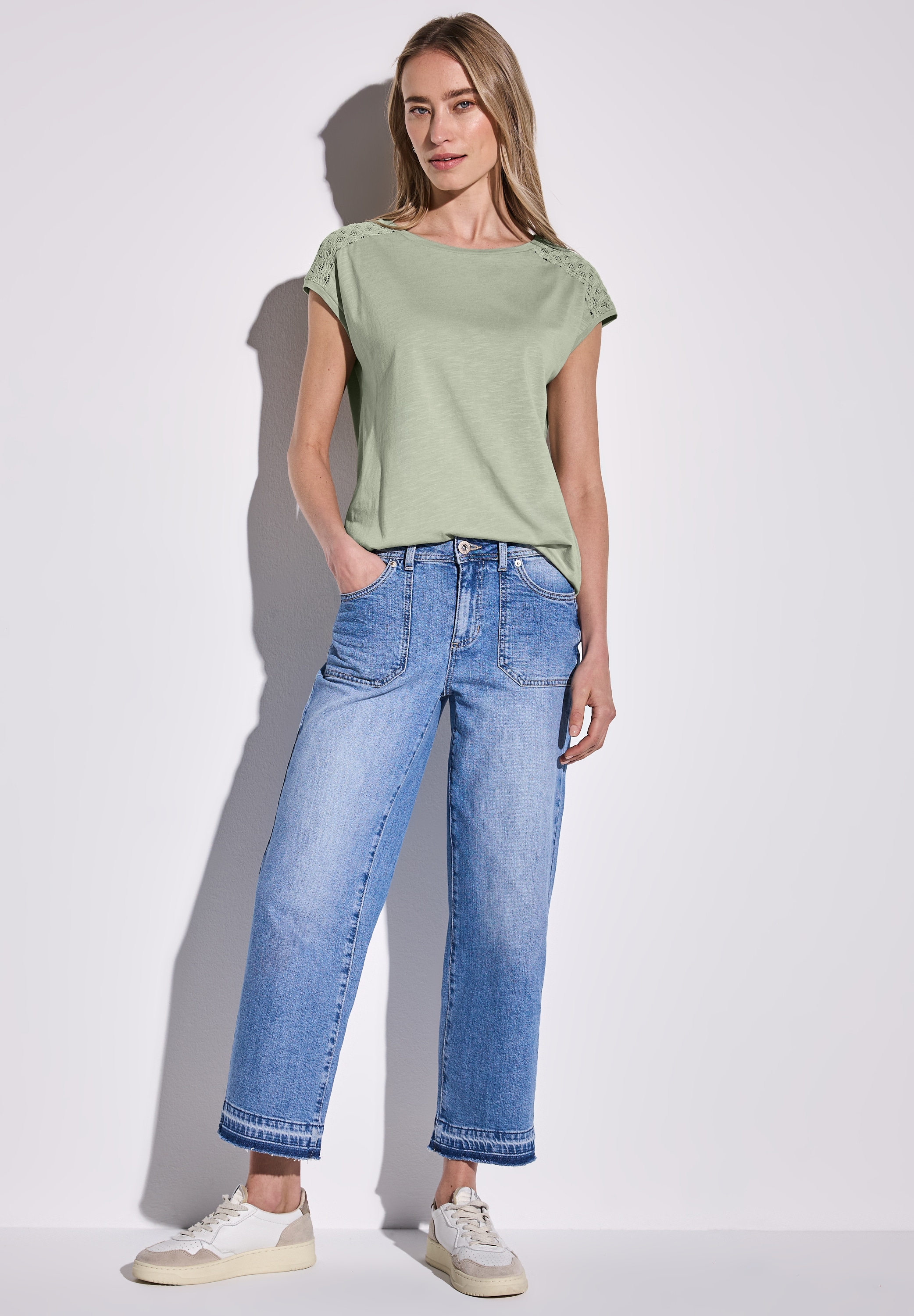 STREET ONE Spitzenshirt, im soften Baumwoll-Mix