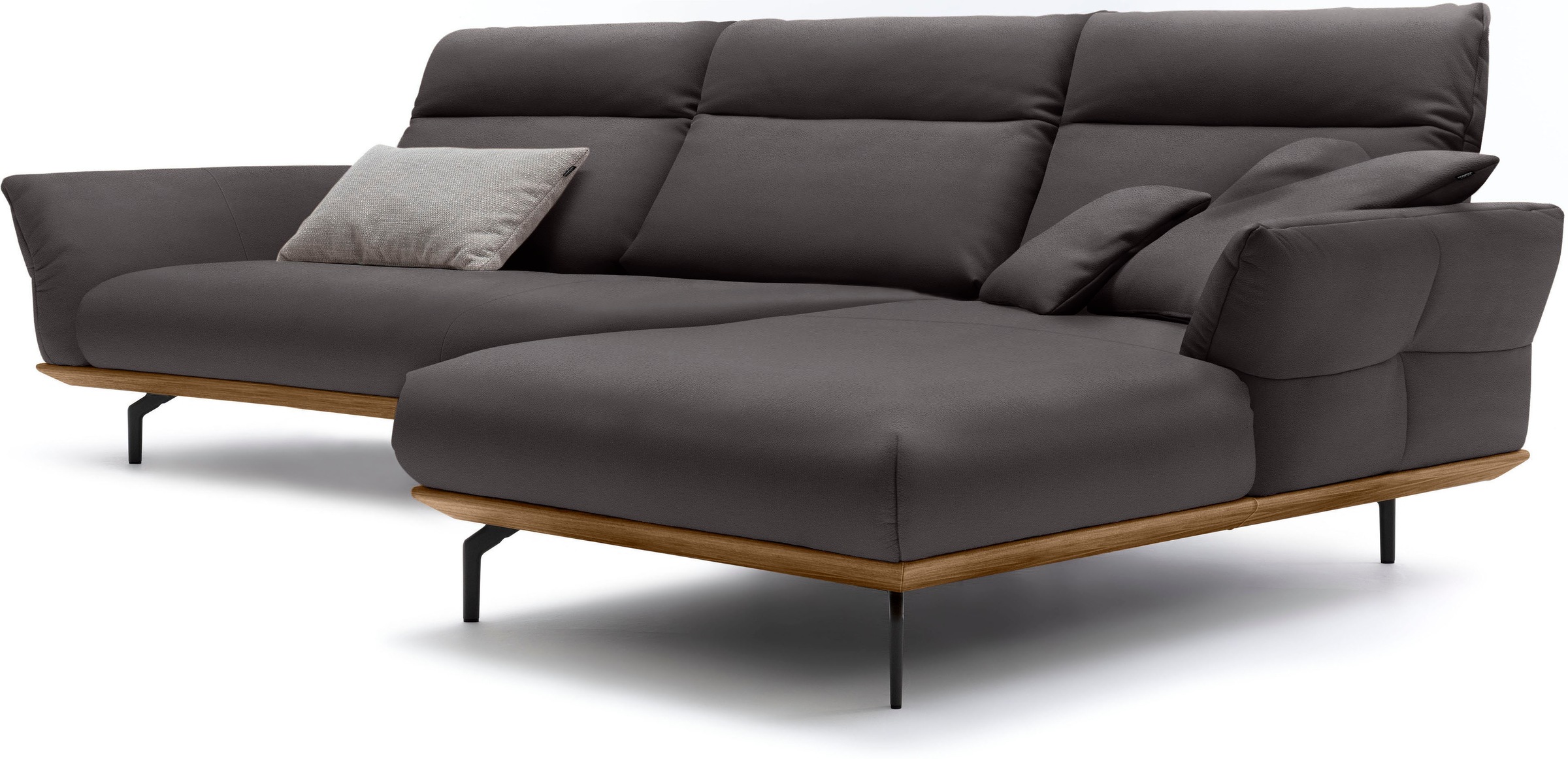 Creation BY ROLF BENZ Ecksofa "CR.460", Sockel in Nussbaum, Winkelfüße in U günstig online kaufen