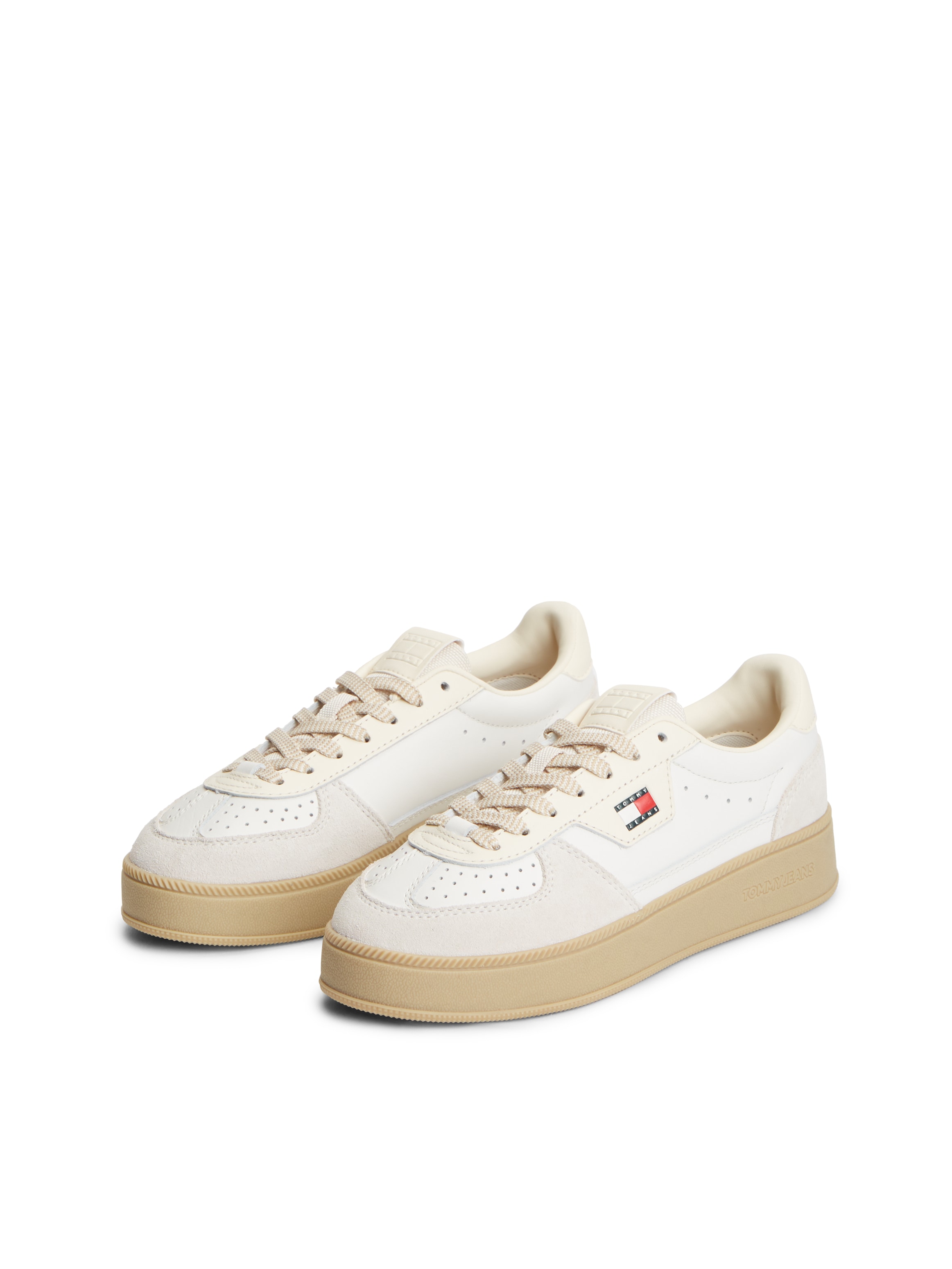 Tommy Jeans Plateausneaker "THE GREENWICH EDGE MAX" Freizeitschuh, Schnürschuh im Retro-Look mit Perforationen
