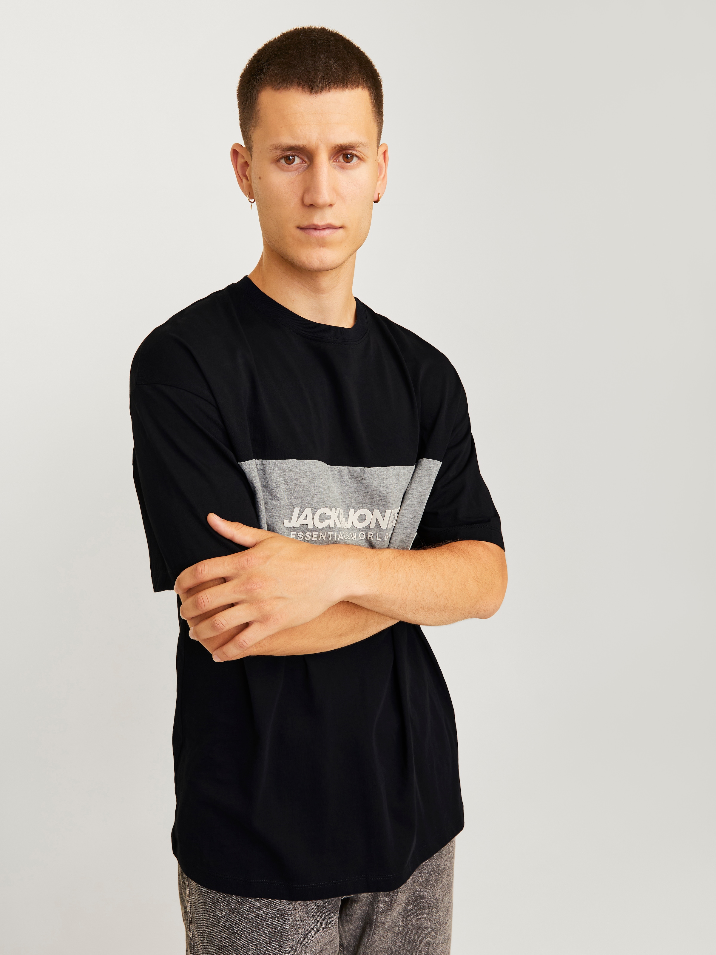 Jack & Jones Rundhalsshirt »JJELEGACY BLOCKING TEE SS O-NECK NOOS«