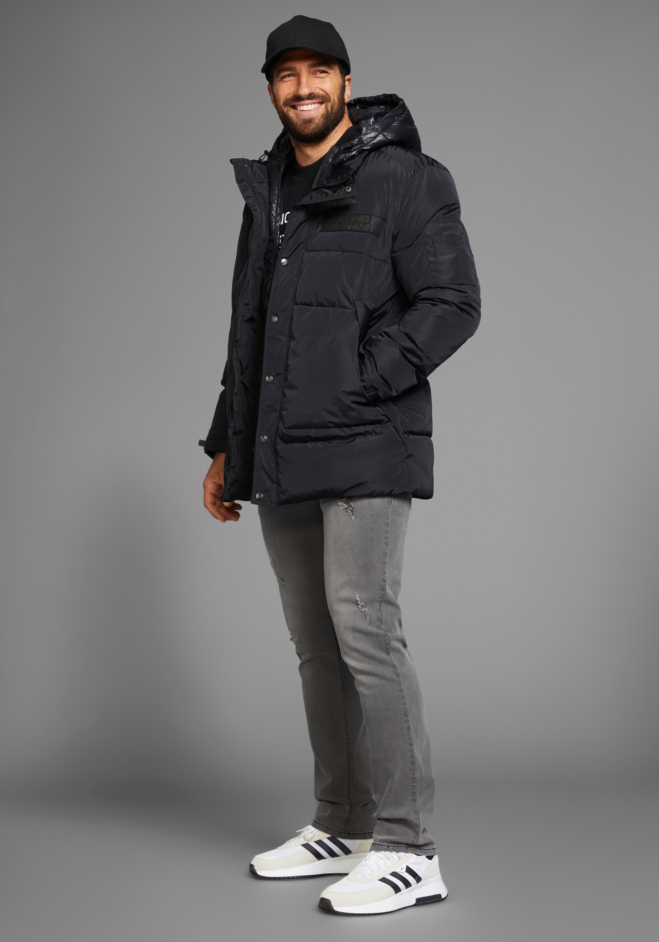 Bruno Banani Straight-Jeans »Hutch«, gerade Beinform, teilweise mit modischen Destroyed-Effekten