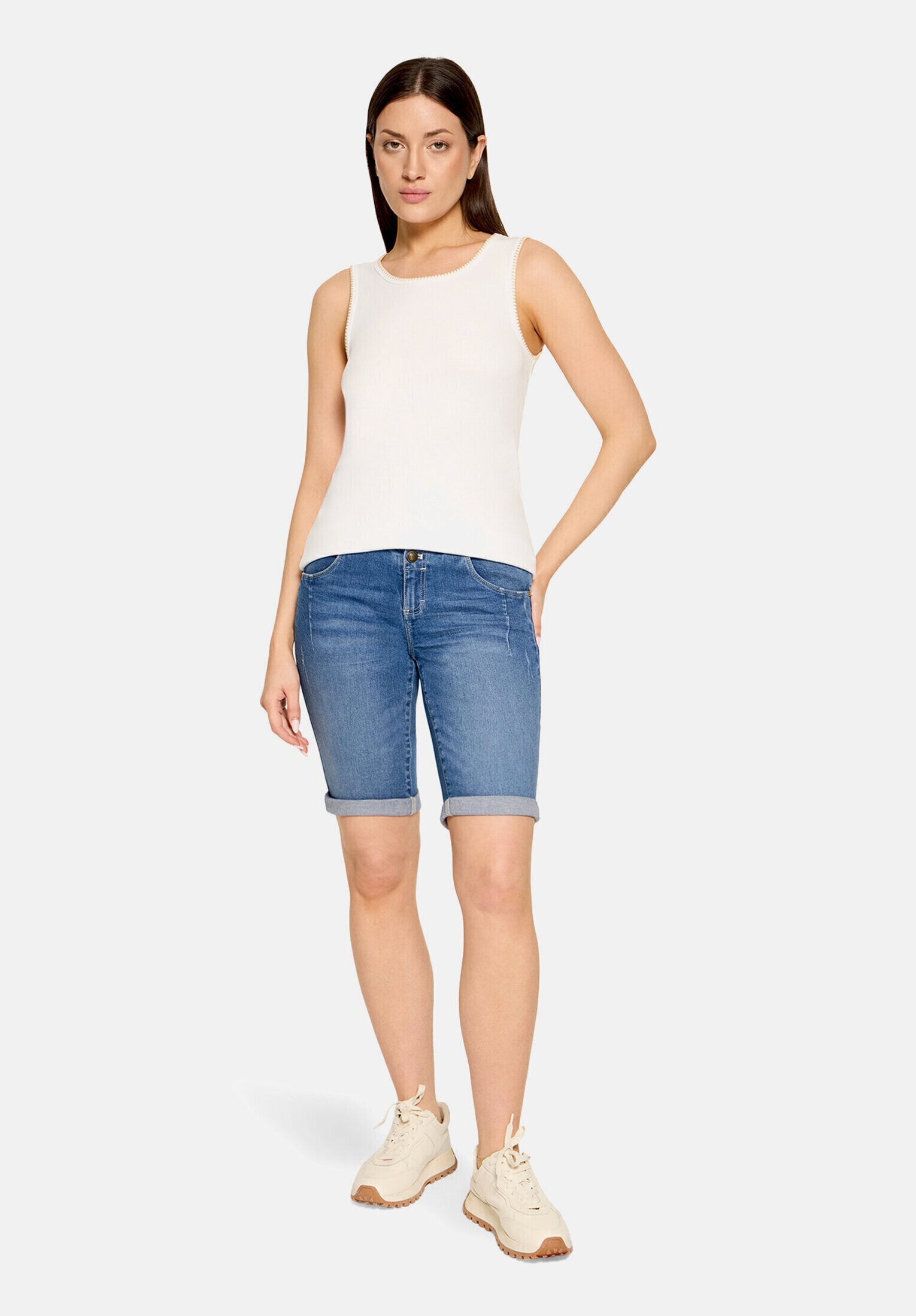 Cartoon T-Shirt "Damen mit Rundhalsausschnitt" 1 tlg.