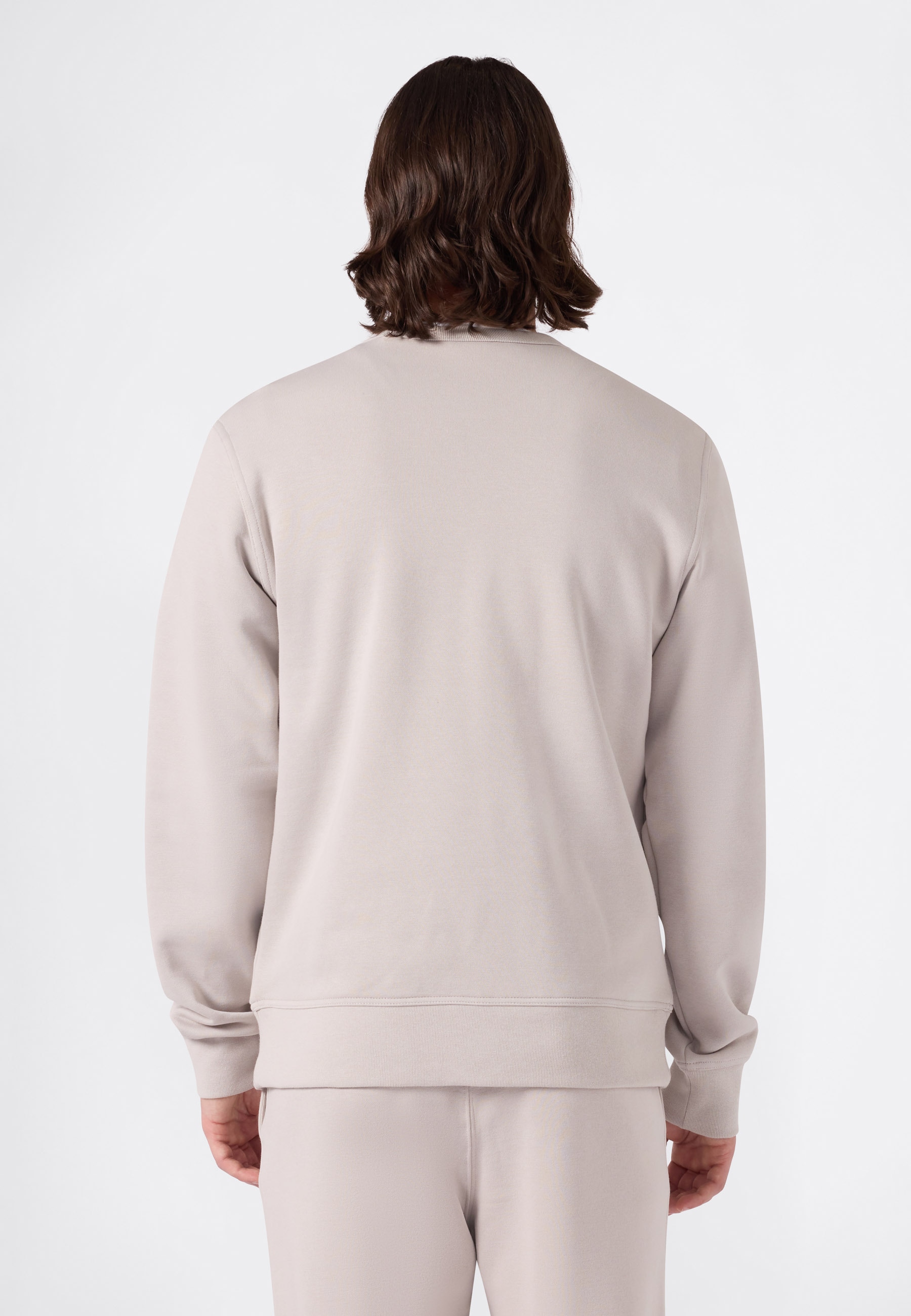 Champion Sweatshirt »SPORTWEAR CREWNECK Standard Fit«, Langarm-Design, aus Baumwolle und Polyester, Standard Fit
