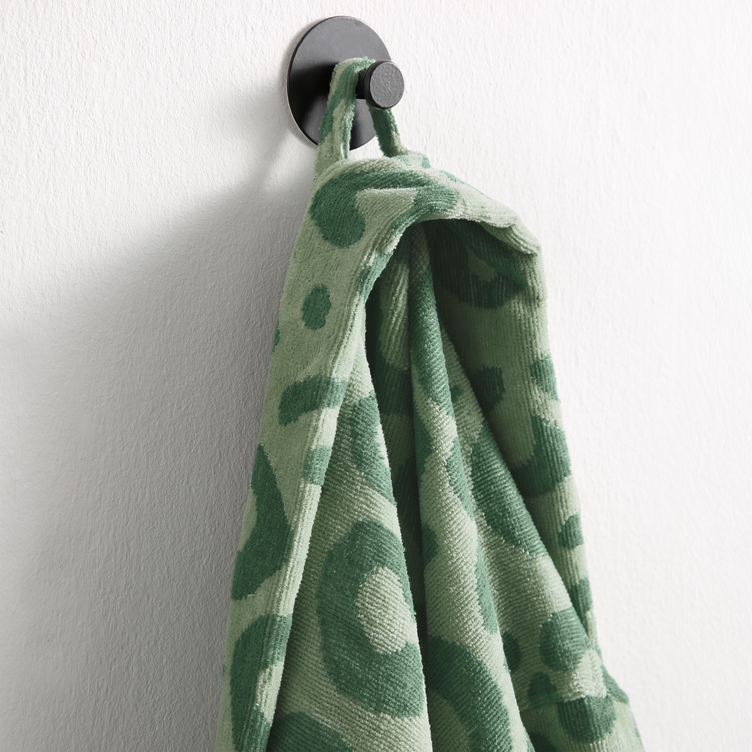 OTTO home Unisex-Bademantel »Anna Leo, ideal für Sauna & Spa, Hotelbademantel, Morgenmantel« 1 Stk. für Damen & Herren, mit Taschen, S-3XL, mit trendigem Animal-Print