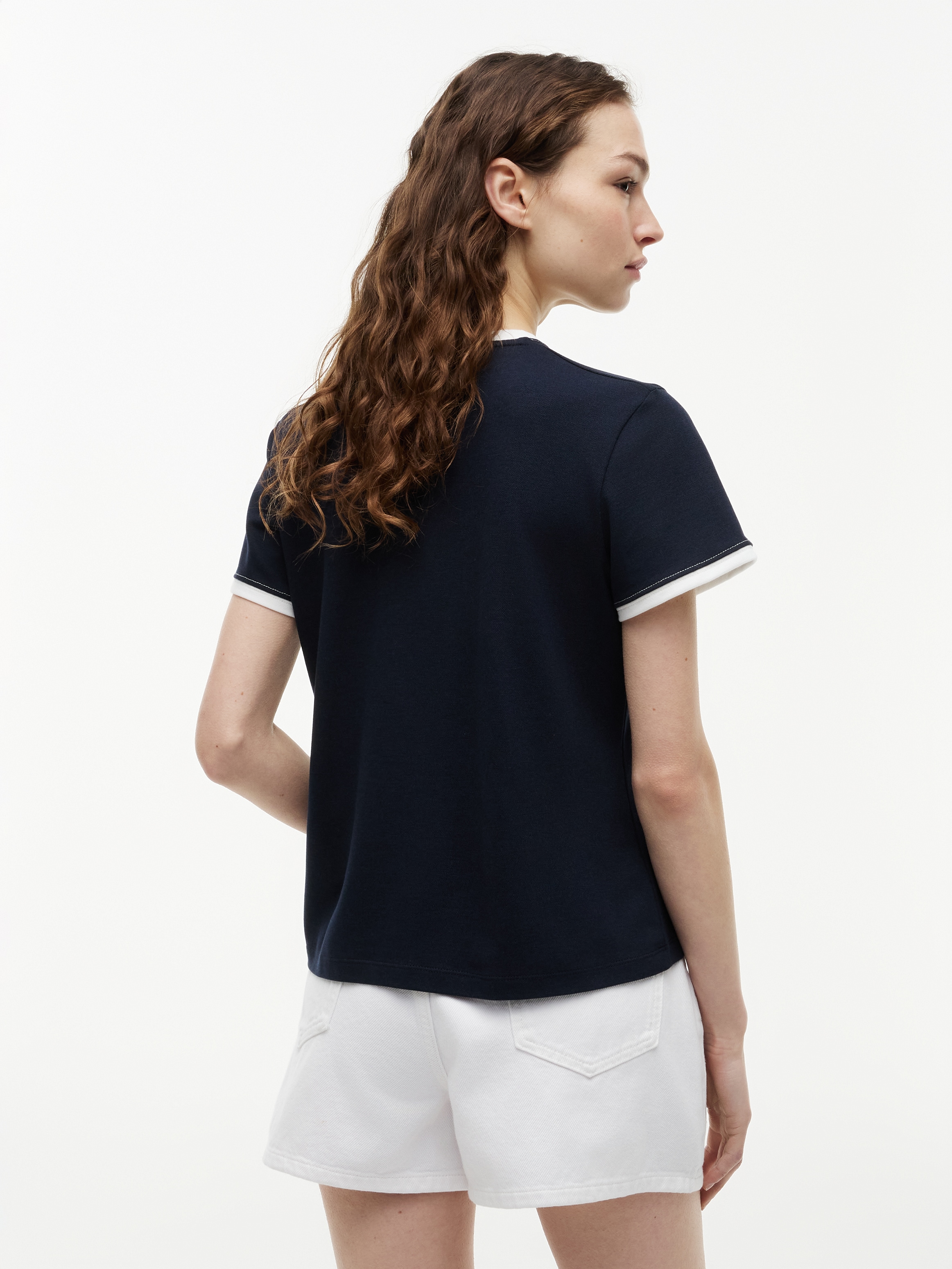 Tommy Hilfiger Kurzarmshirt »TH ROUNDAL REG C-NK SS TEE« mit kontrastfarbenen Bündchen