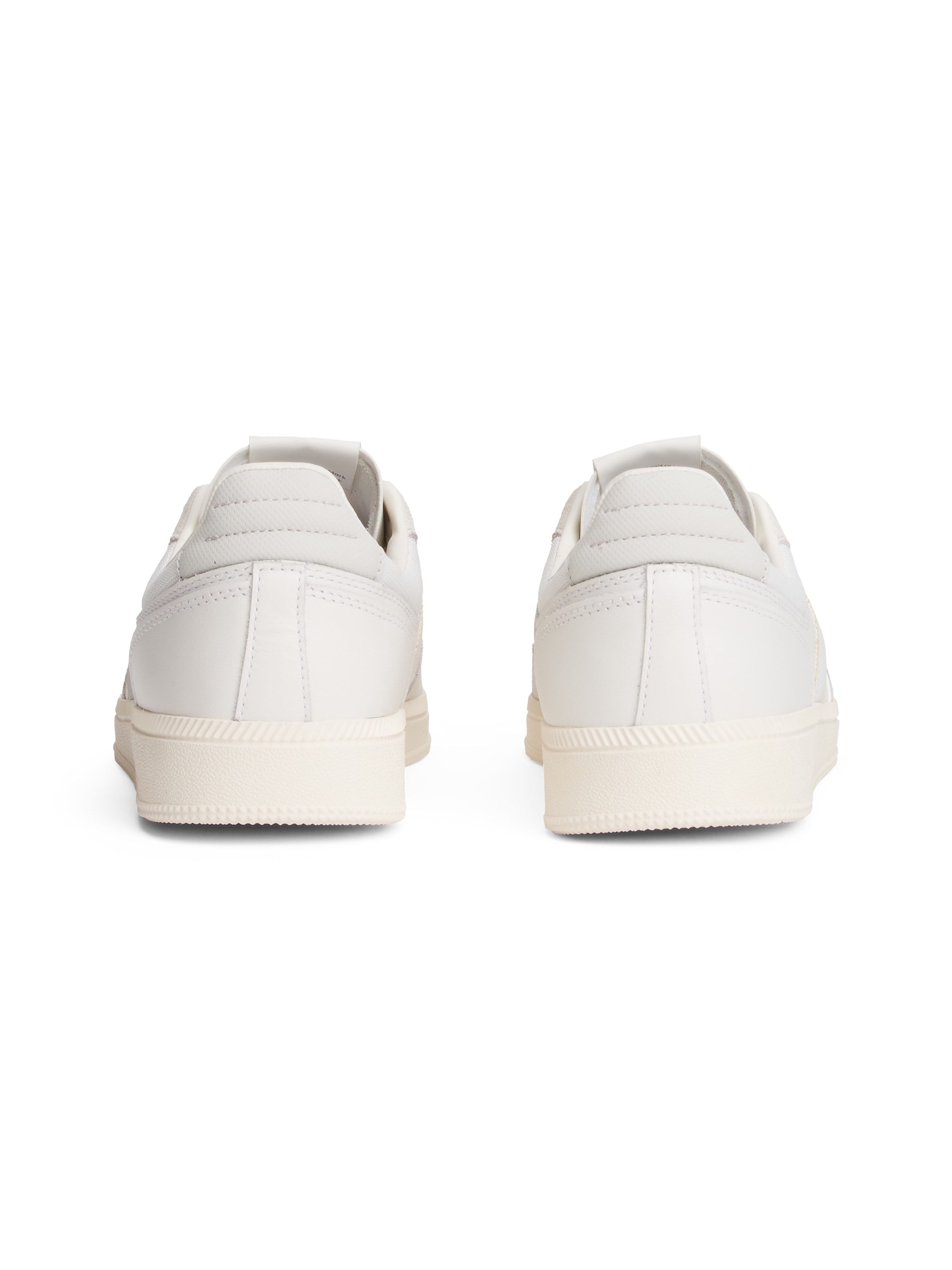 Tommy Jeans Sneaker »THE GREENWICH EDGE LEATHER«, Freizeitschuh, Halbschuh, Schnürschuh mit Ziernähten geschmückt