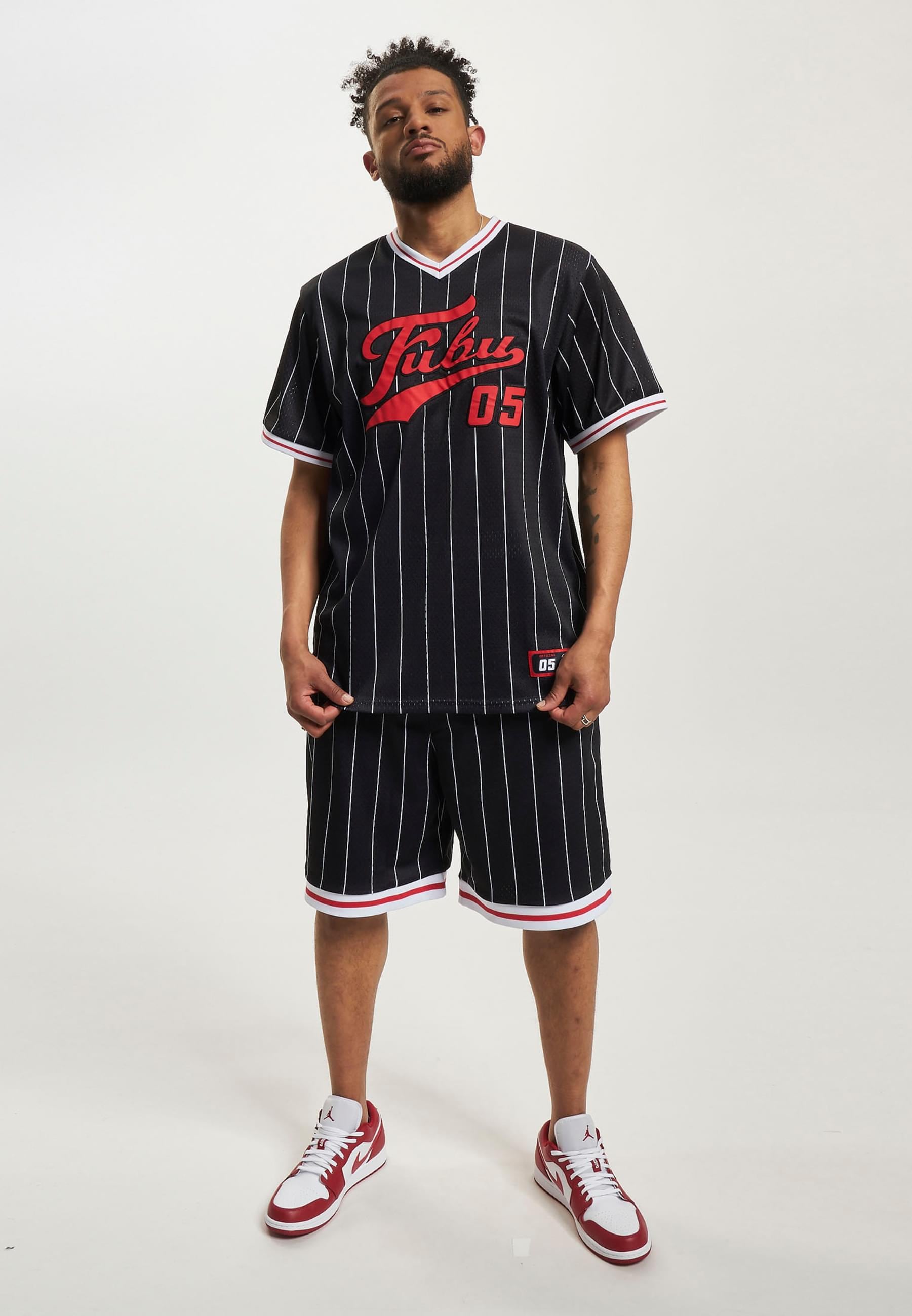 Fubu T-Shirt »Fubu Herren FM231-005-2 FUBU Varsity Pinstriped Mesh Tee« 1 Stk. tlg.