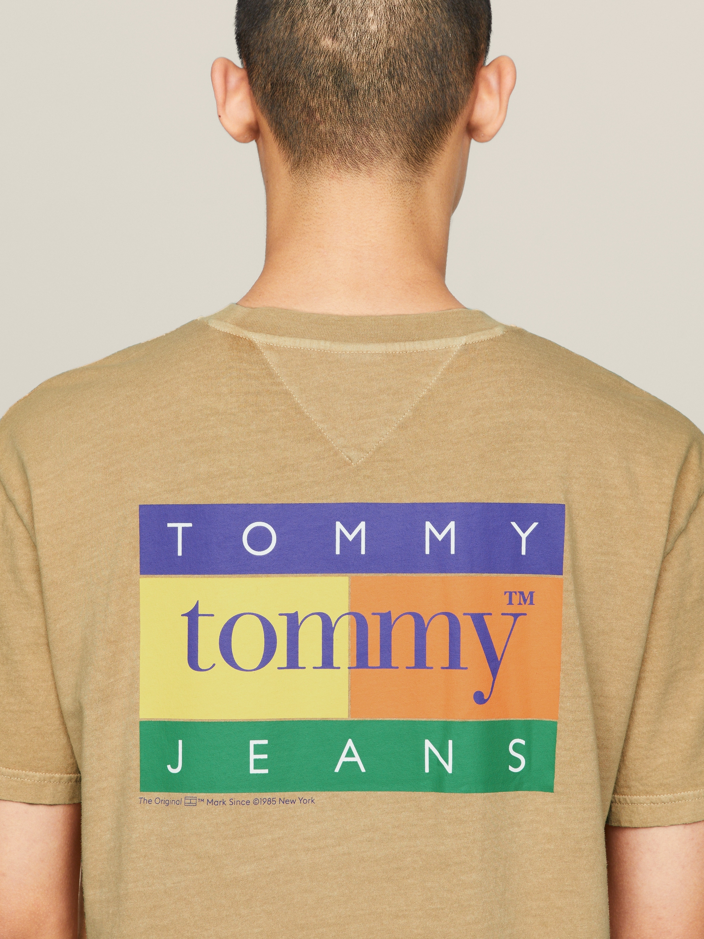 Tommy Jeans T Shirt TJM REG SUMMER FLAG TEE EXT Mehrfarbiger Ruckenprint fur BAUR