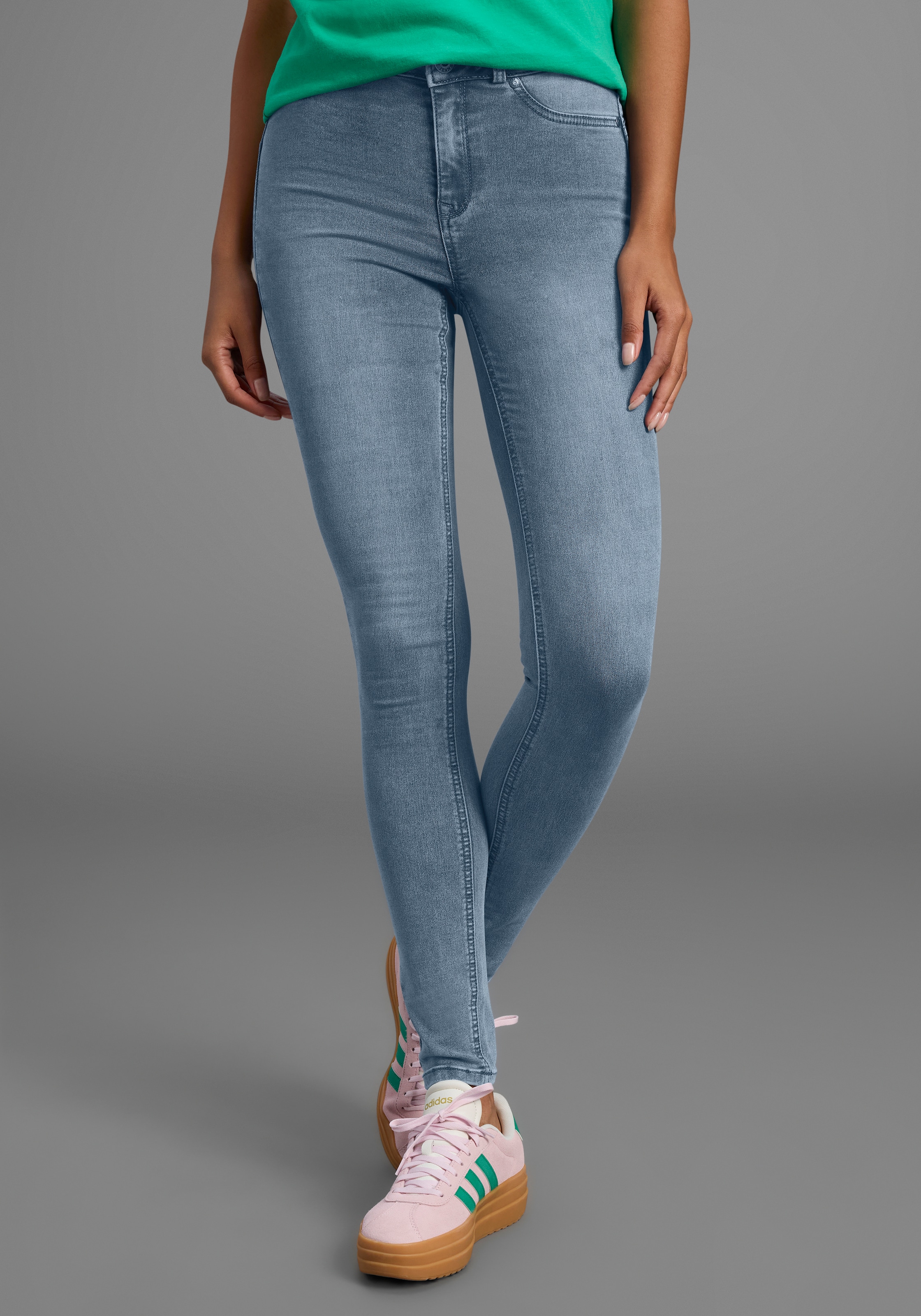 Arizona Skinny-fit-Jeans "Ultra Stretch" skinny-fit, betonte Taille, shapin günstig online kaufen