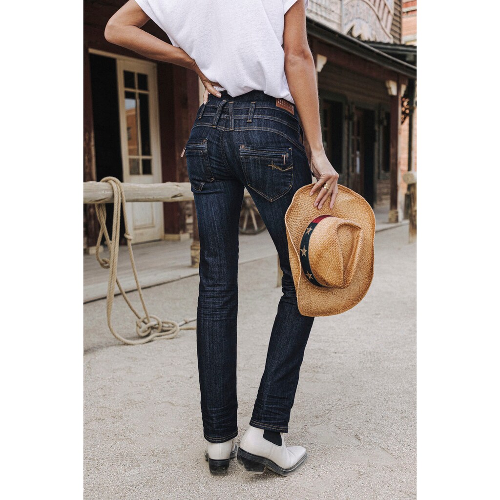 Freeman T. Porter Gerade Jeans »Amelie SDM«