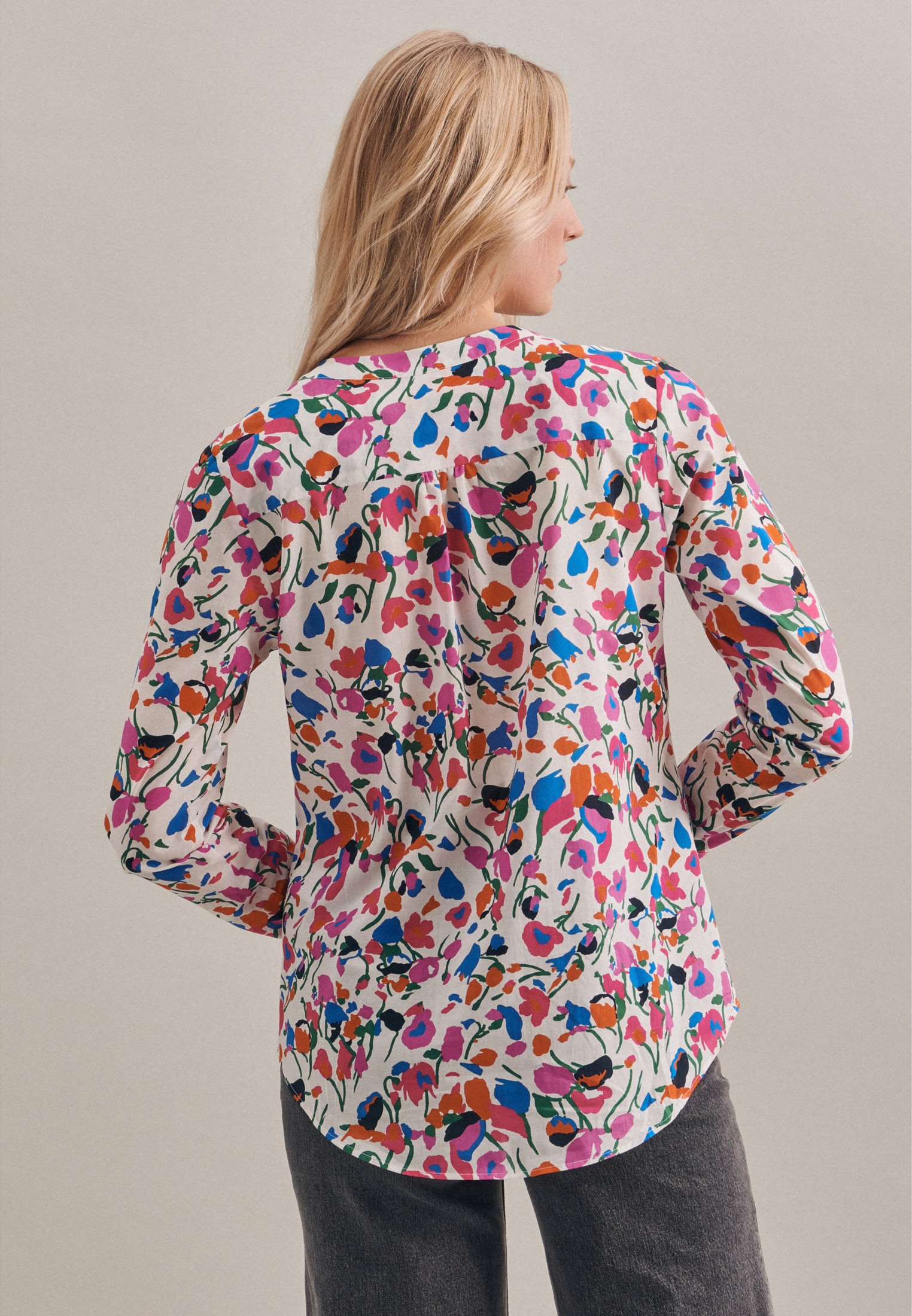 seidensticker Schlupfbluse »Schwarze Rose«, Langarm V-Neck Floral