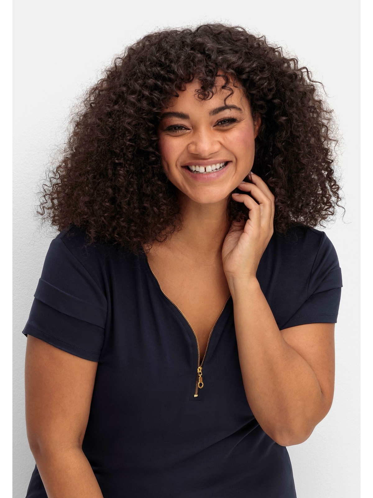 sheego by Joe Browns T-Shirt »Große Größen«, mit Zipper am V-Ausschnitt